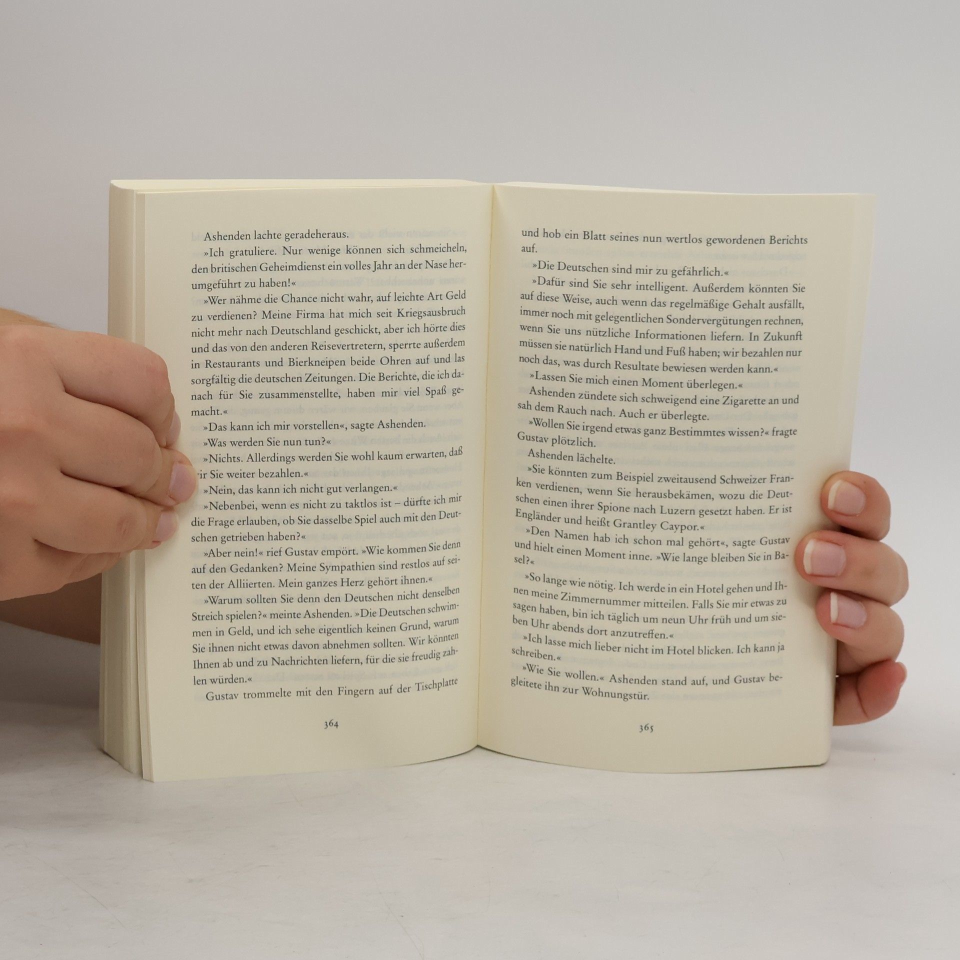 William Somerset Maugham Fußspuren im Dschungel und andere Erzählungen
