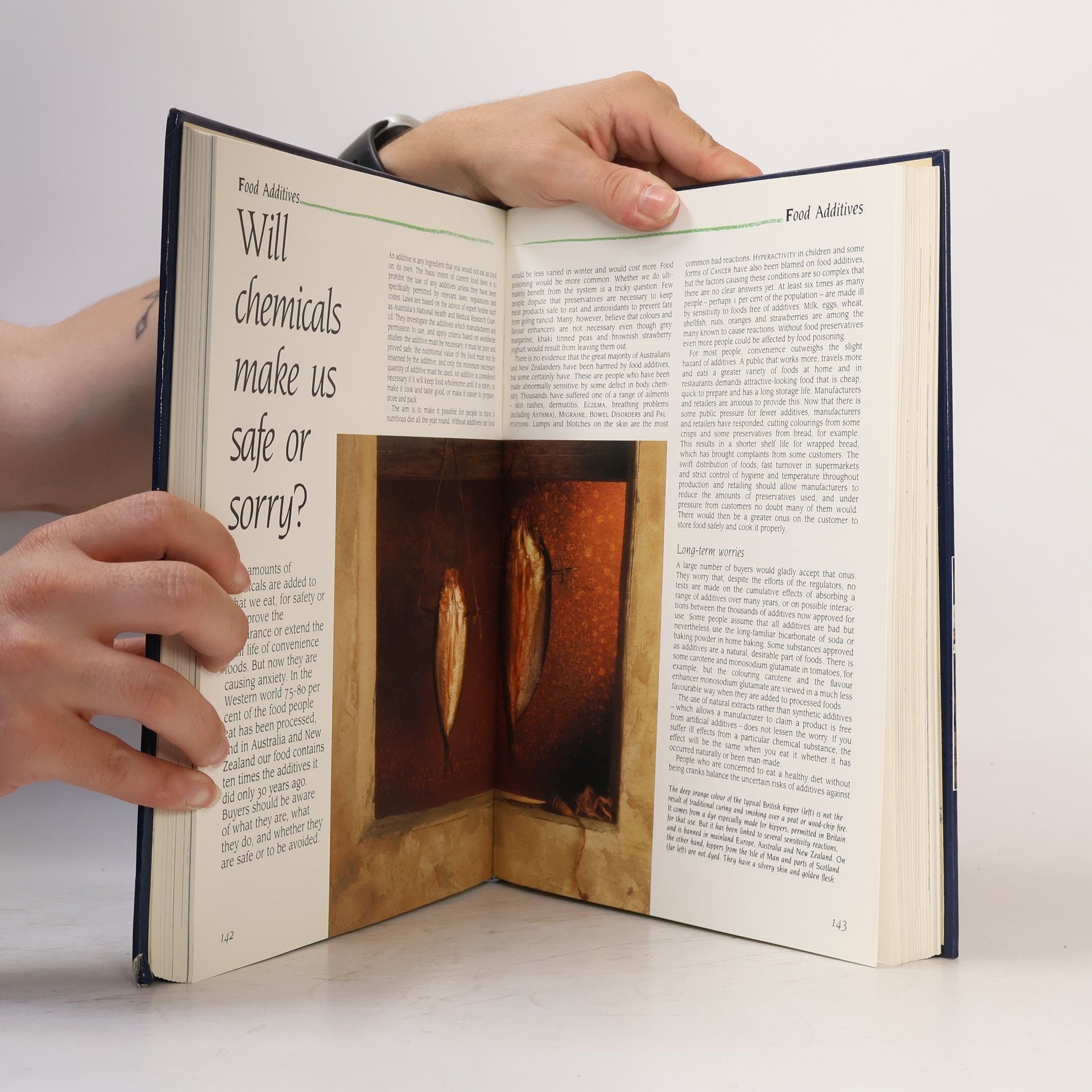 Collectif d'auteurs Family Guide to Alternative Medicine