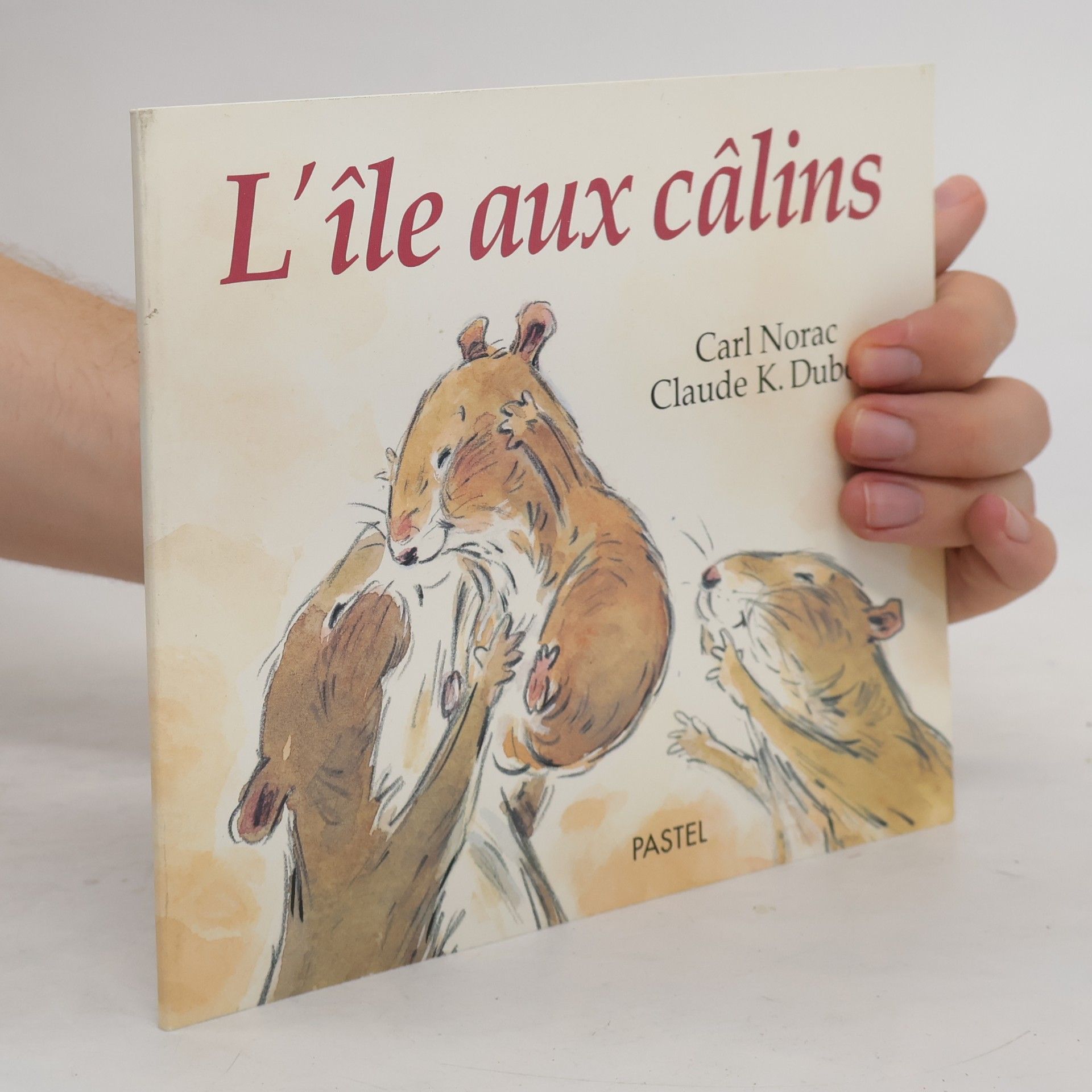 Carl Norac L'île aux câlins