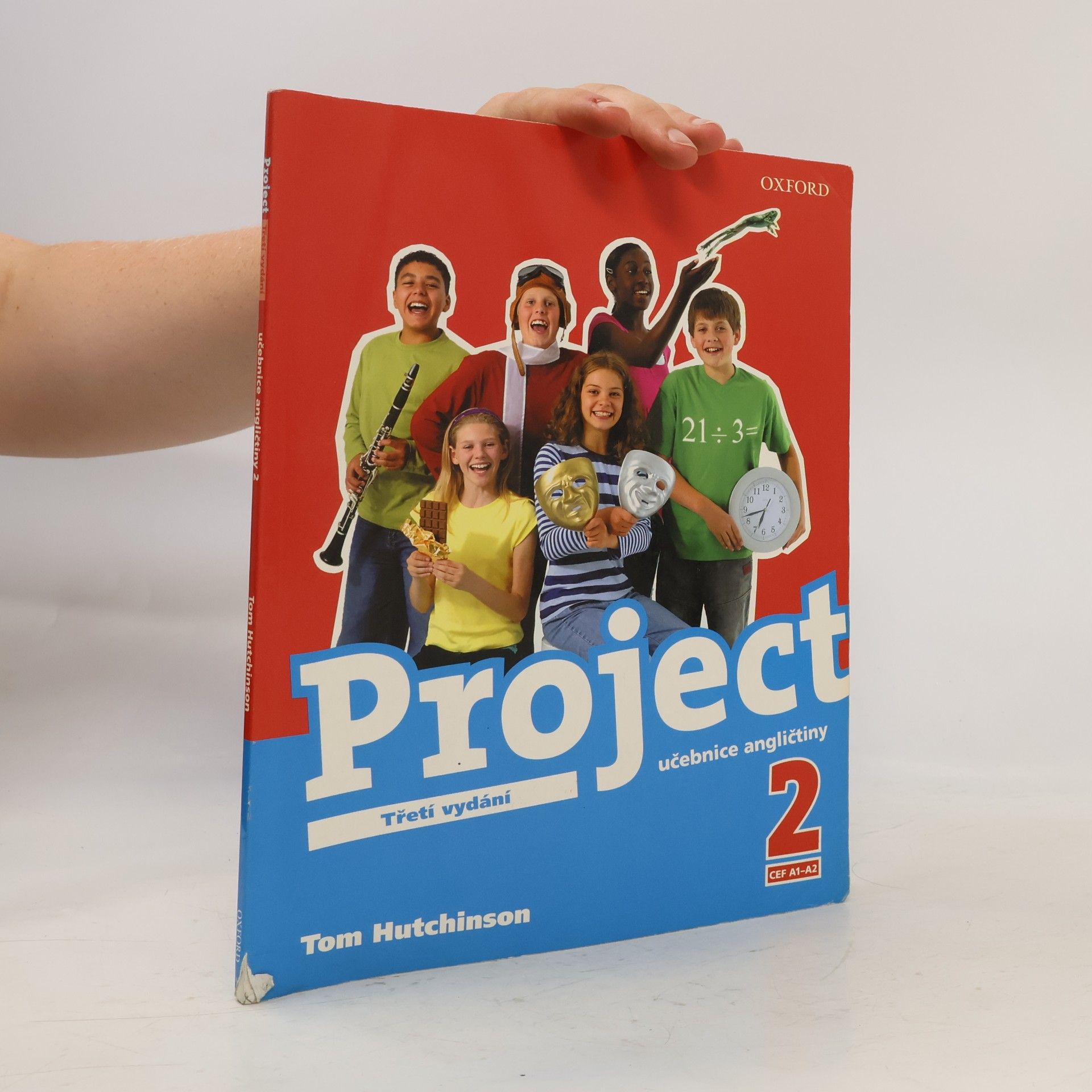 Tom Hutchinson Project 2. Učebnice angličtiny
