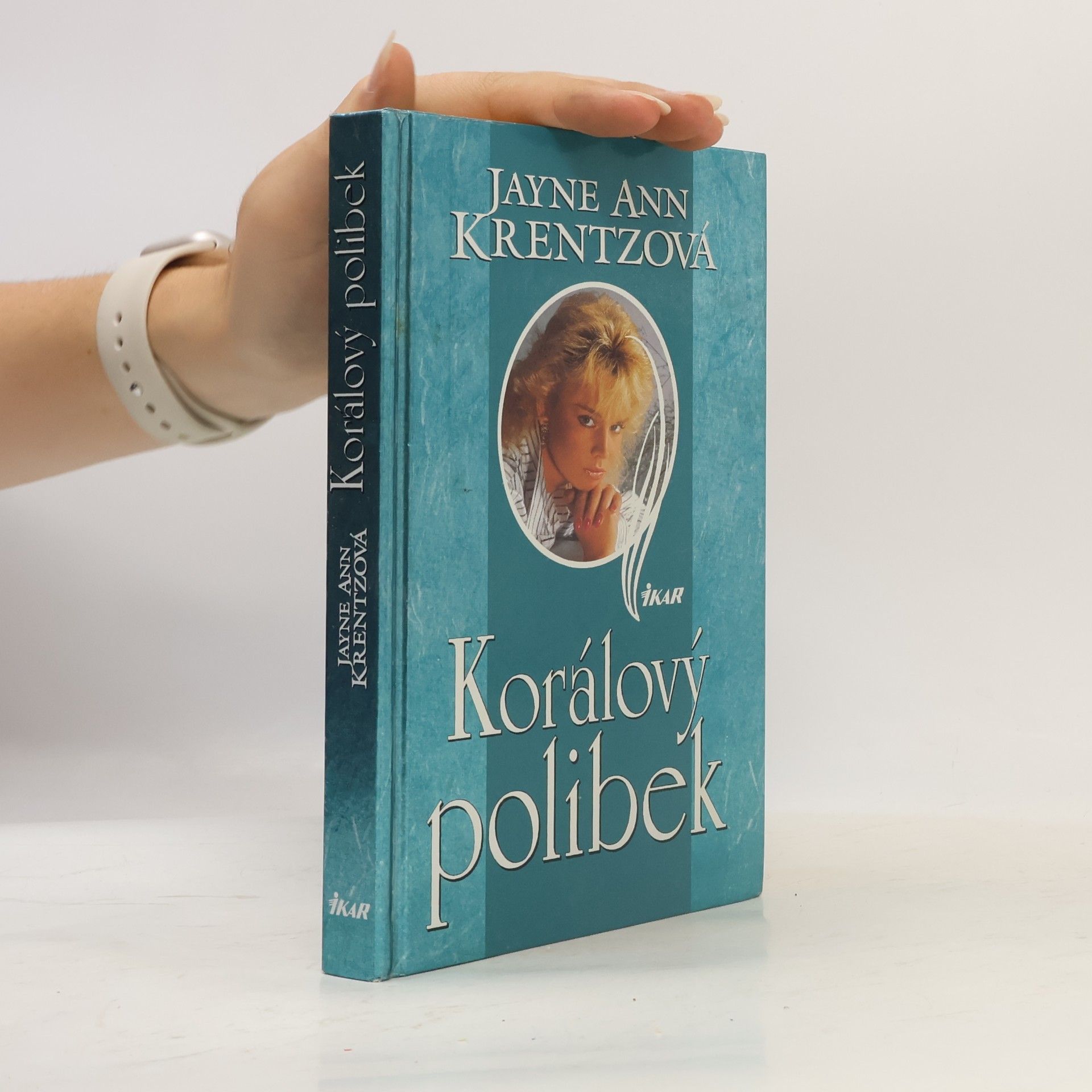 Jayne Ann Krentz Korálový polibek
