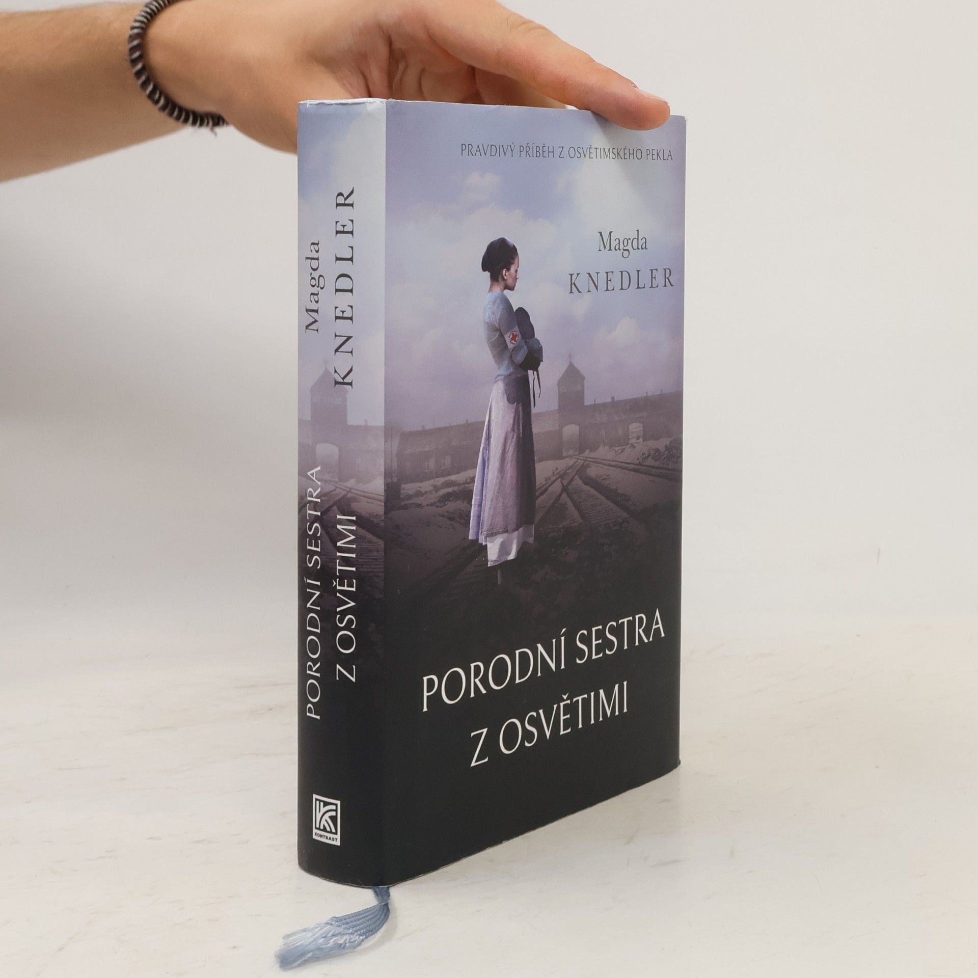 Magdalena Knedler Porodní sestra z Osvětimi