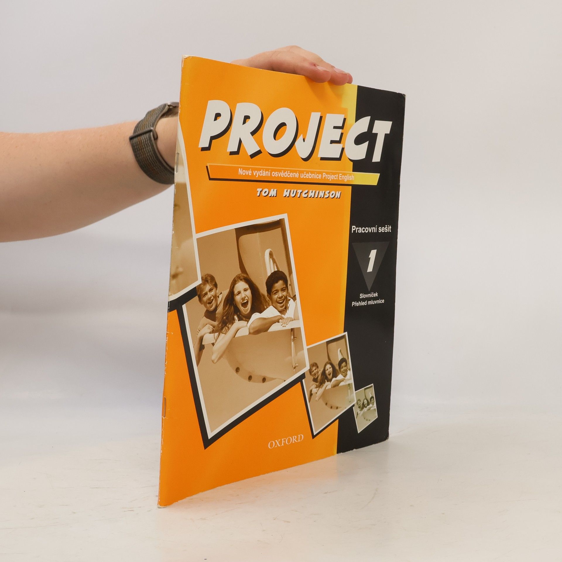 Tom Hutchinson Project 1 workbook czech edition