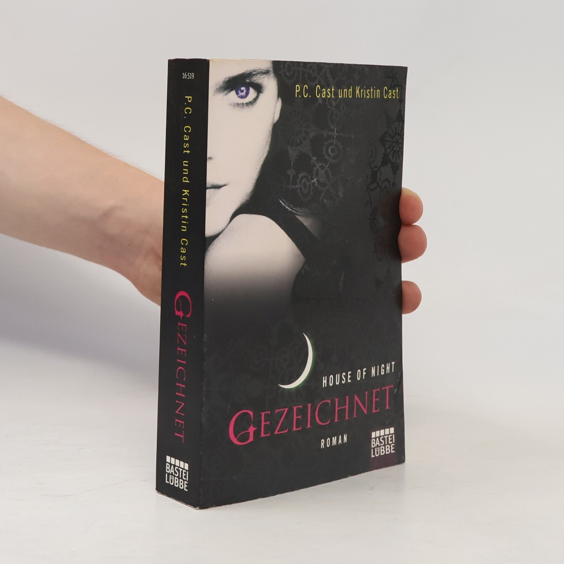 Phyllis Christine Cast Gezeichnet