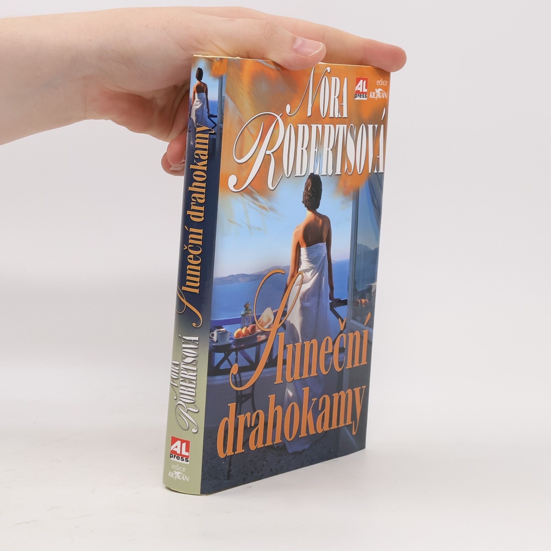 Nora Roberts Sluneční drahokamy