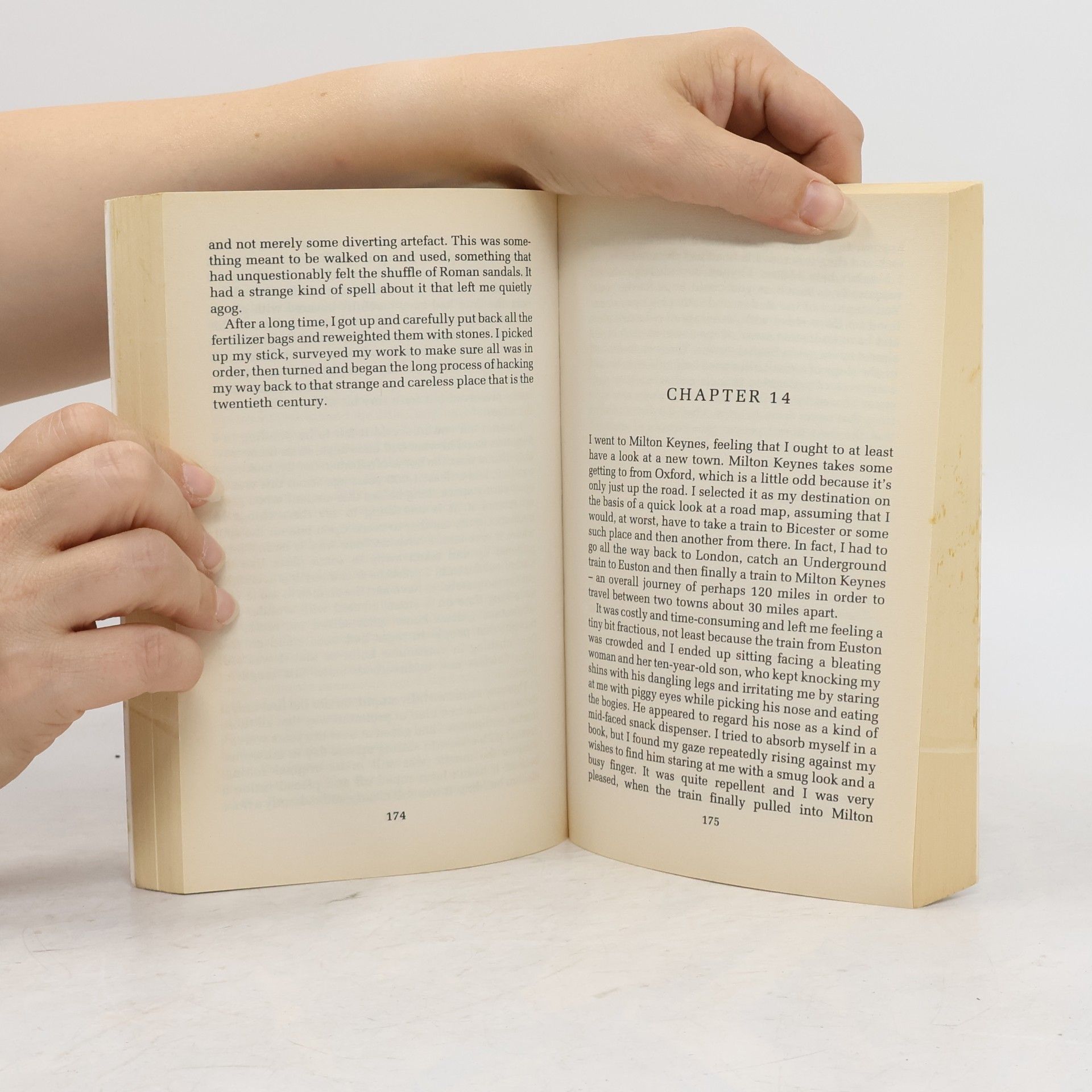 Bill Bryson Notes from a Small Island