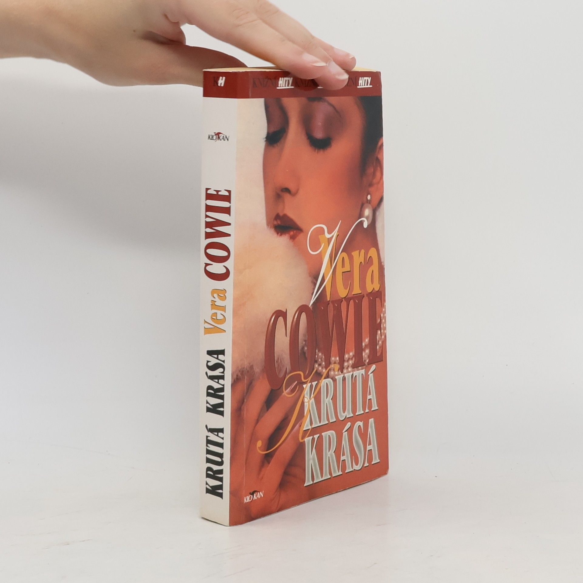 Vera Cowie Krutá krása