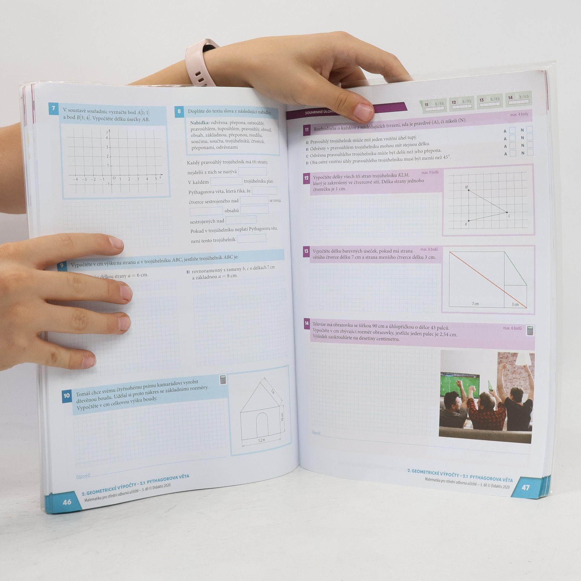 Martina Květoňová Matematika pro střední odborná učiliště 3: Planimetrie a trigonometrie