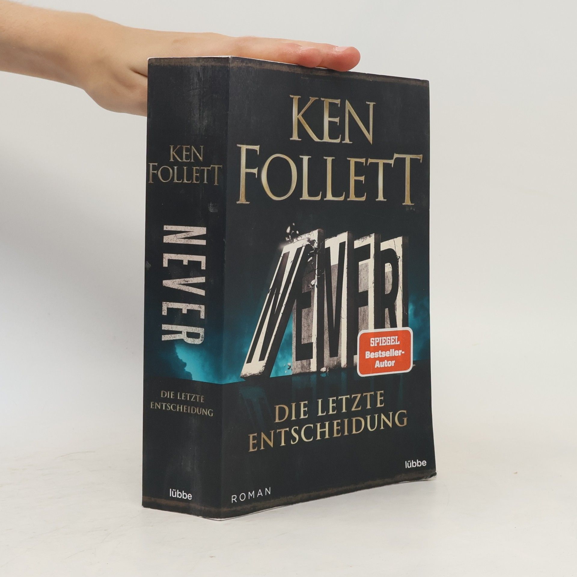 Ken Follett Never