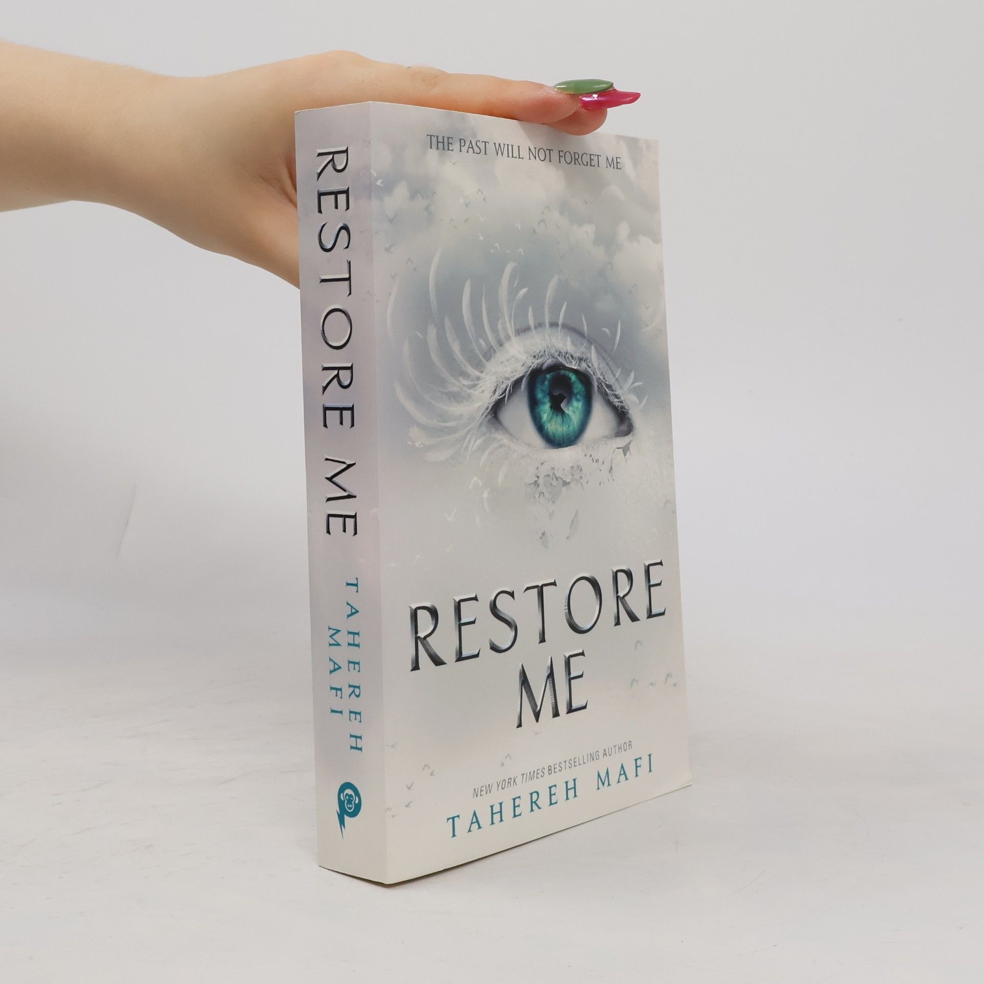 Tahereh Mafi Restore Me