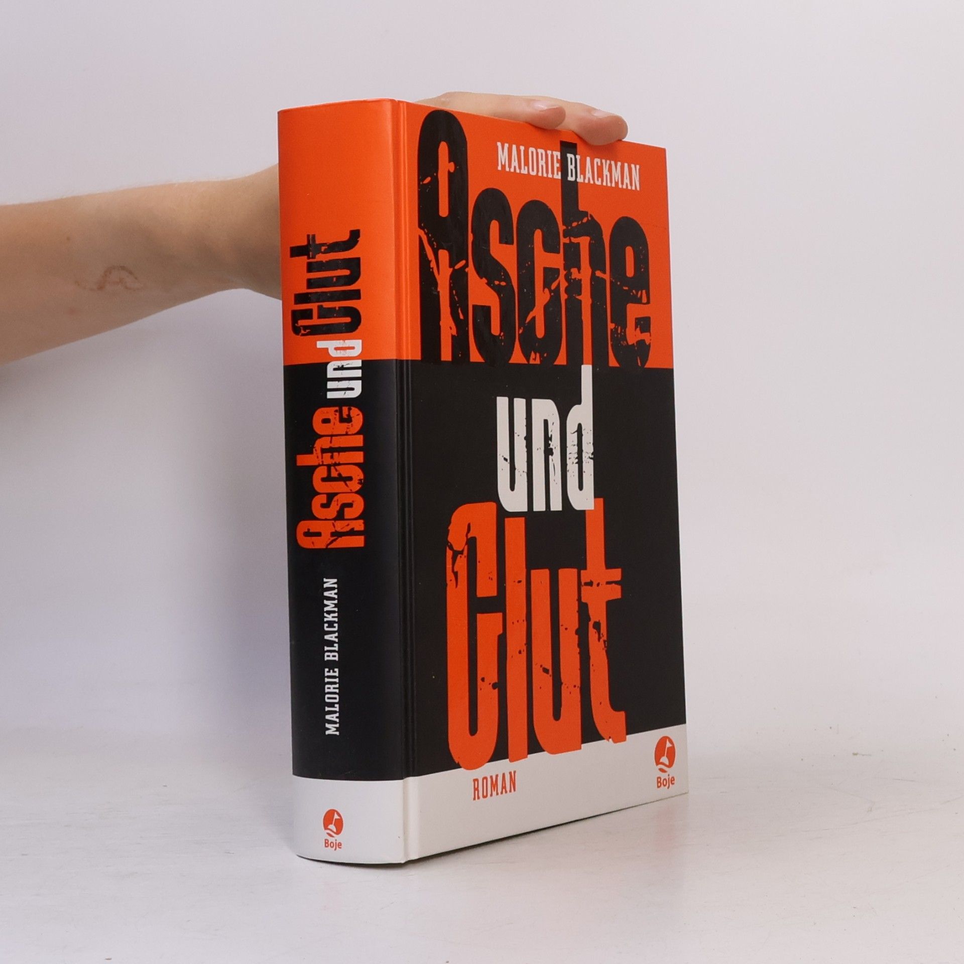 Malorie Blackman Asche und Glut