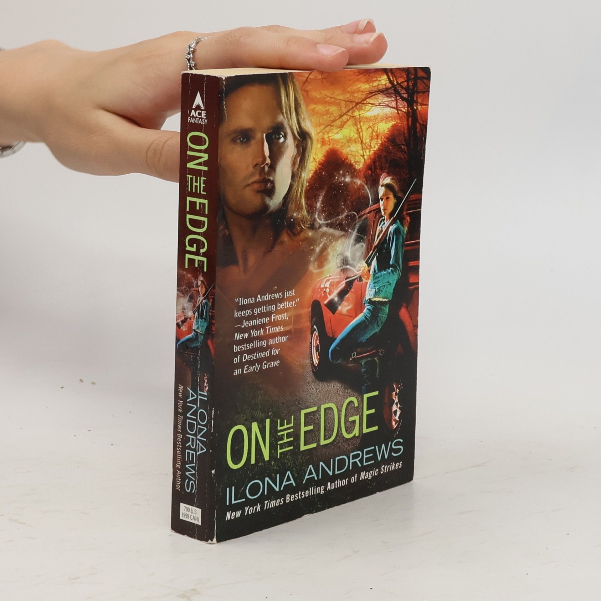 Ilona Andrews On the Edge