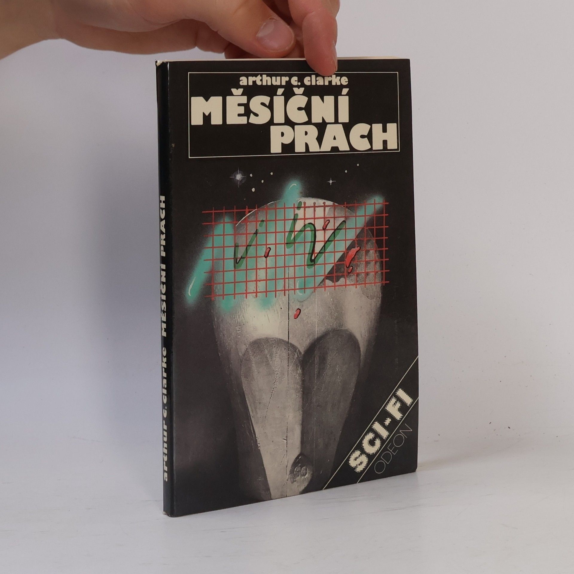 Arthur C. Clarke Měsíční prach
