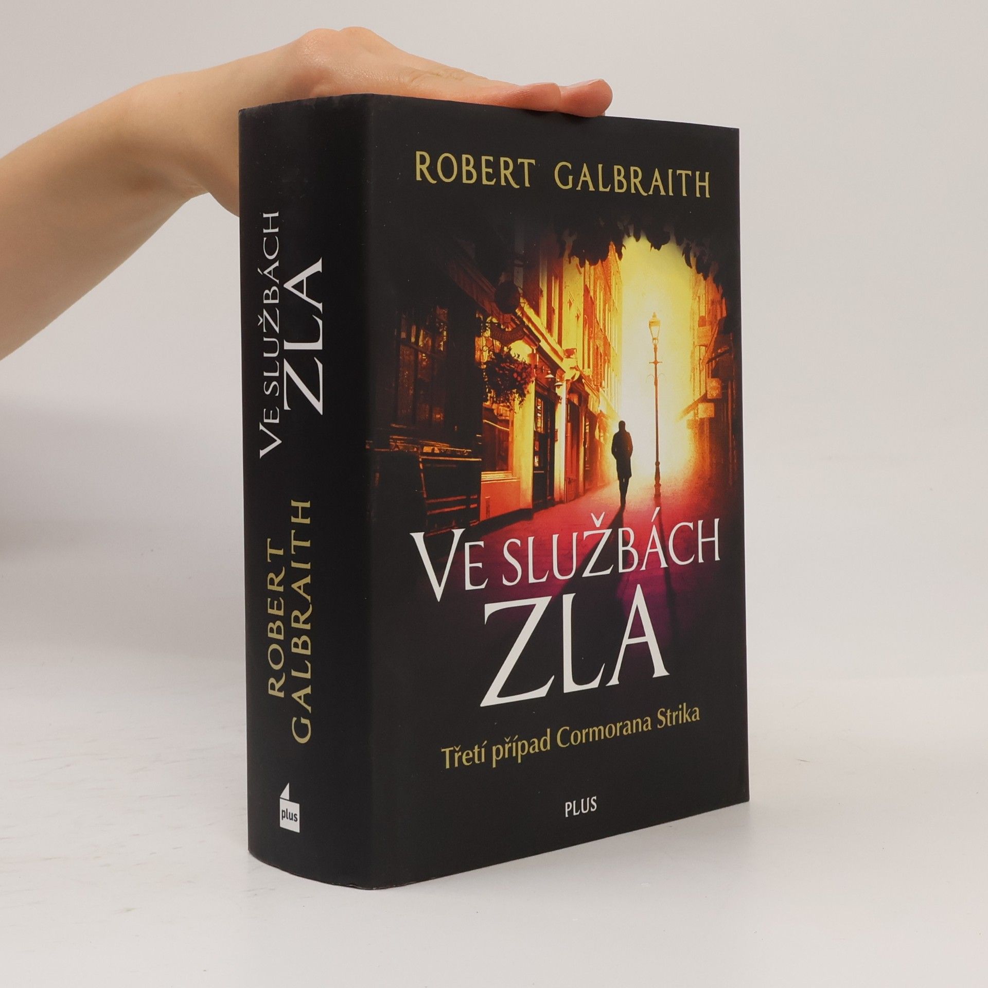 Joanne K. Rowlingová Ve službách zla