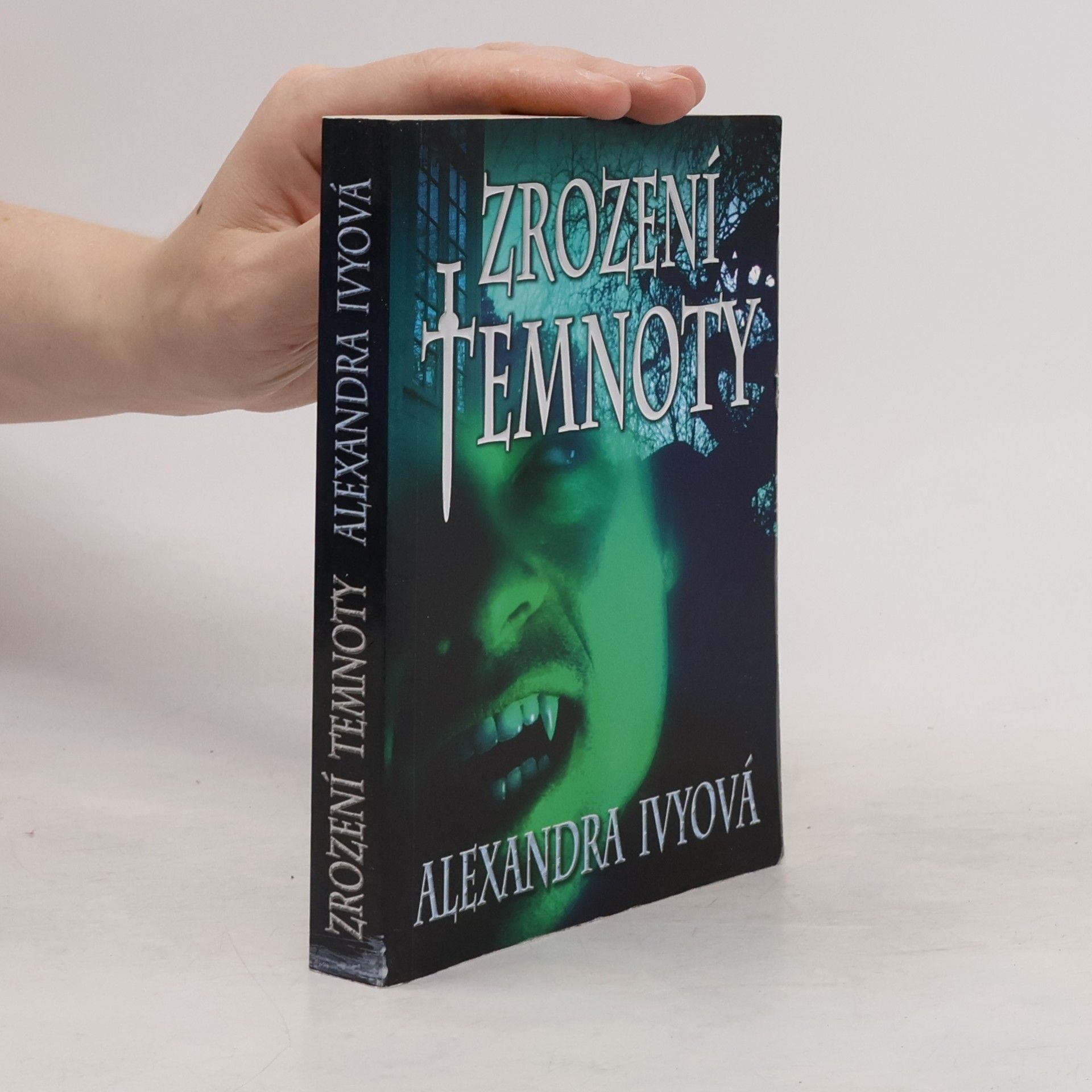 Alexandra Ivy Zrození temnoty
