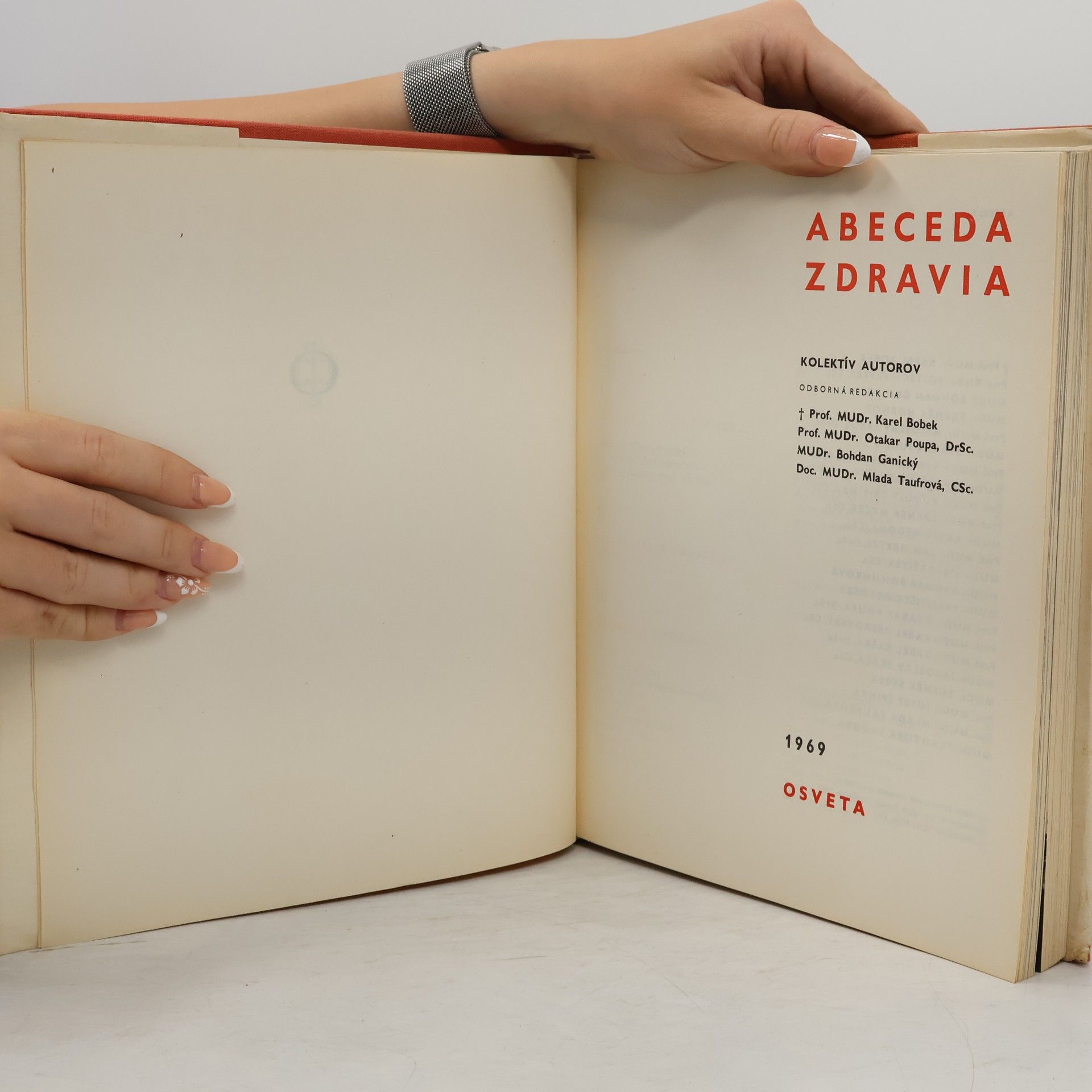 Autorenkollektiv Abeceda zdravia