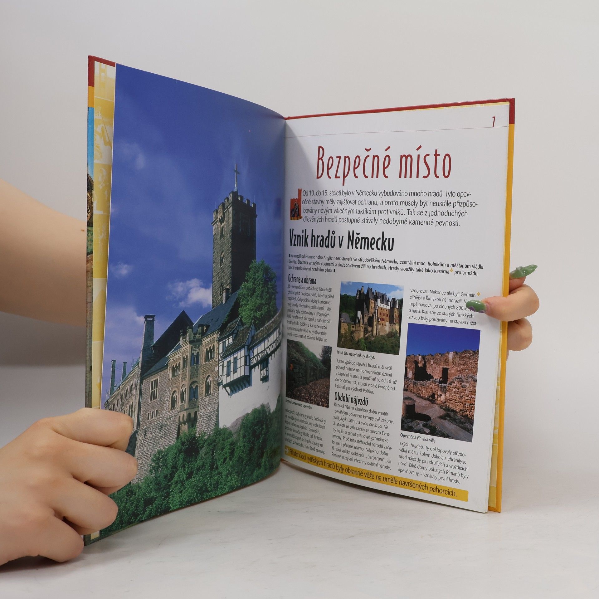 Autorenkollektiv Hrady a rytíři
