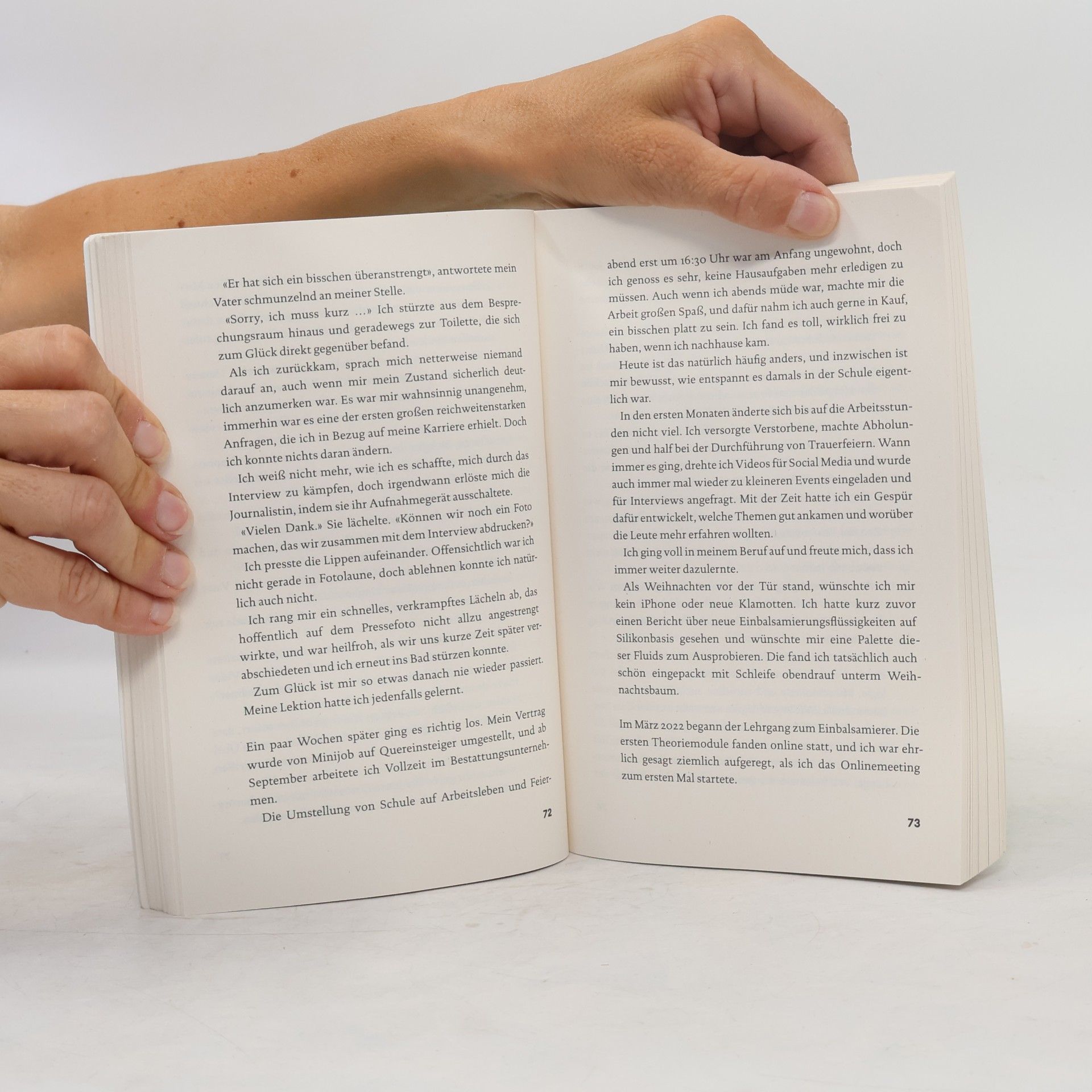 Katharina Worsch Bestatters Diary