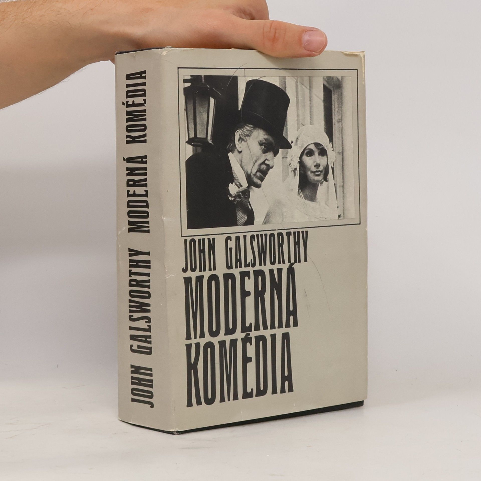 John Galsworthy Moderná komédia