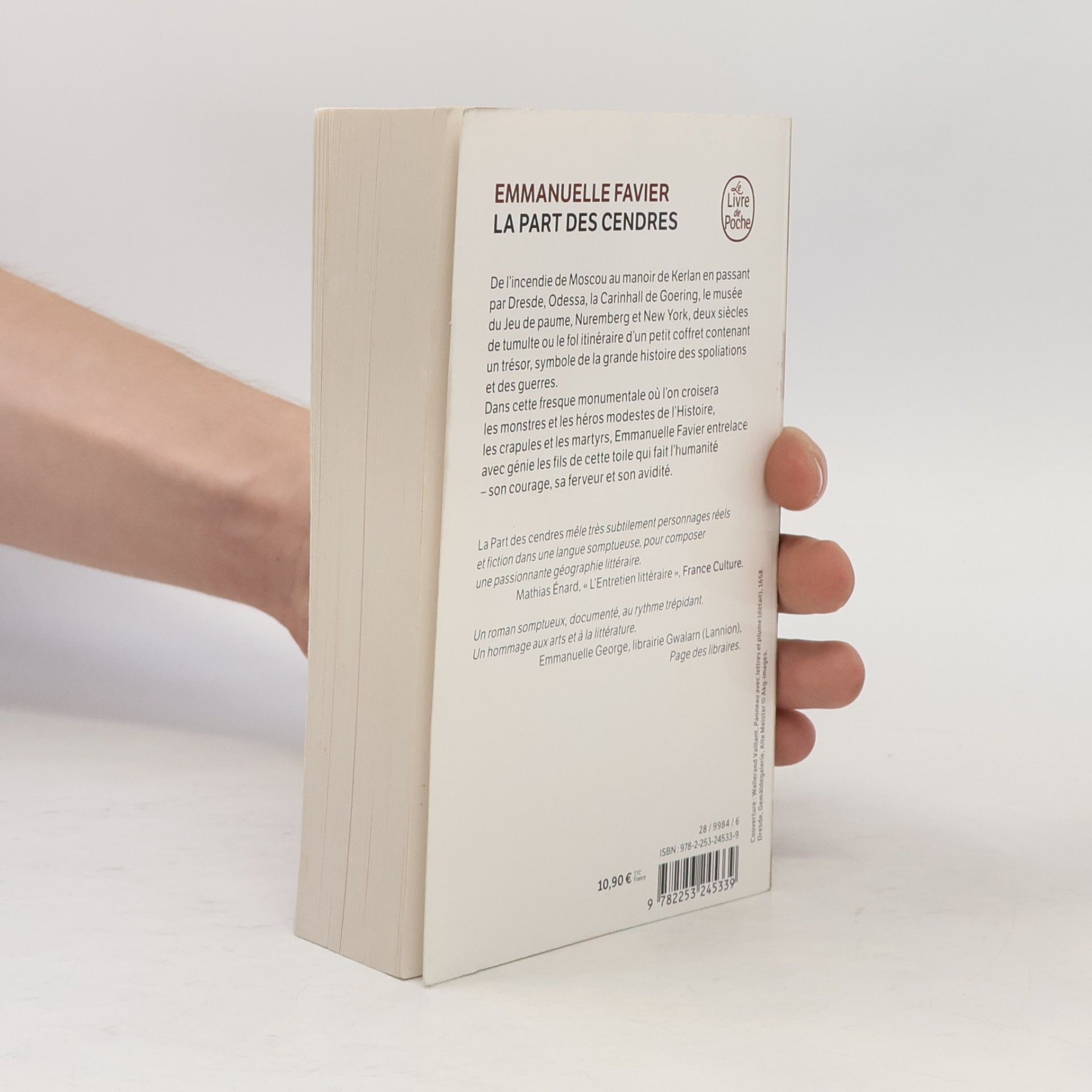 Emmanuelle Favier Le Livre de Poche: La Part des cendres