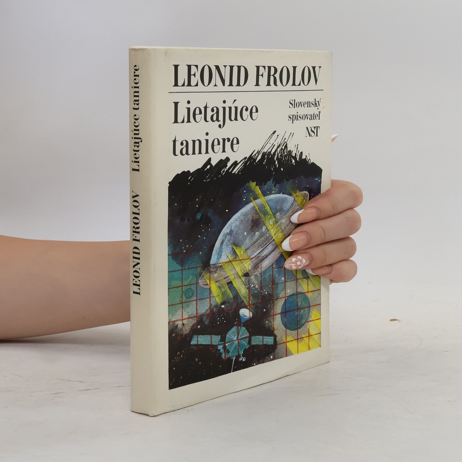 Leonid Frolov Lietajúce taniere
