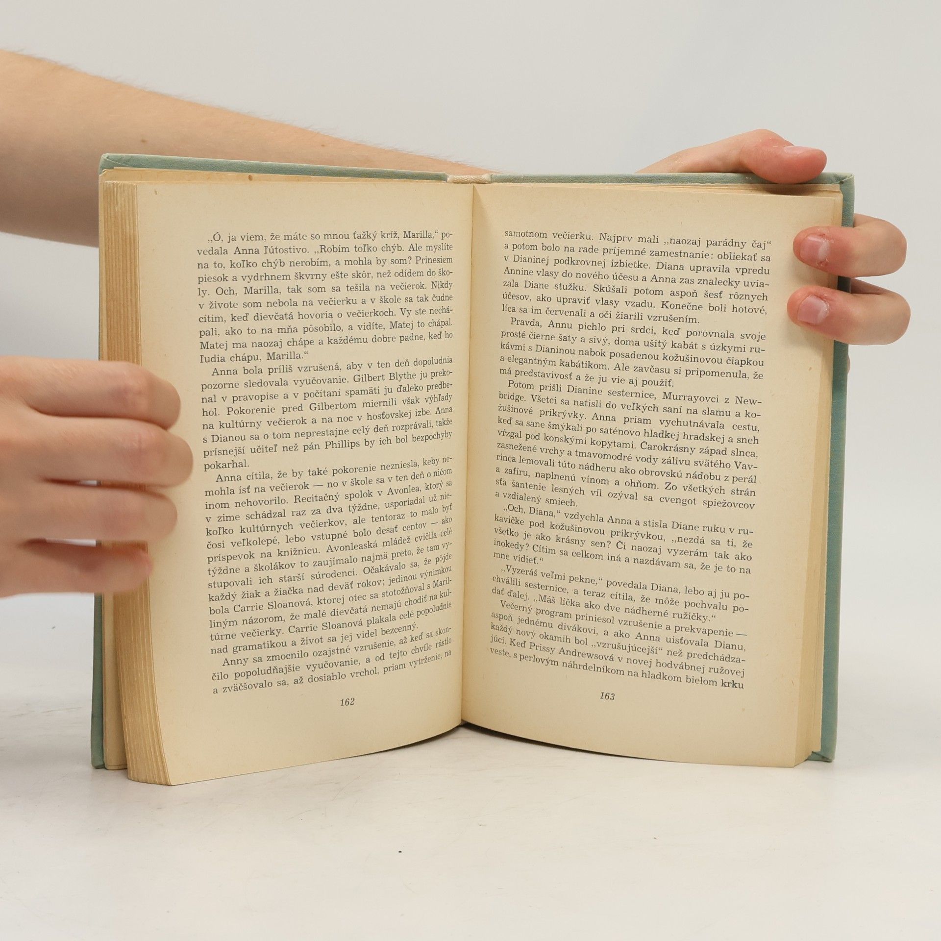 Lucy Maud Montgomery Anna zo zeleného domu