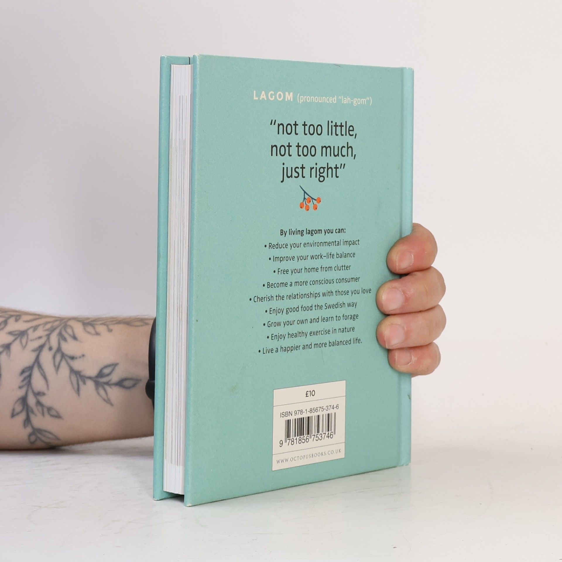 Linnea Dunne Lagom : the Swedish art of balanced living