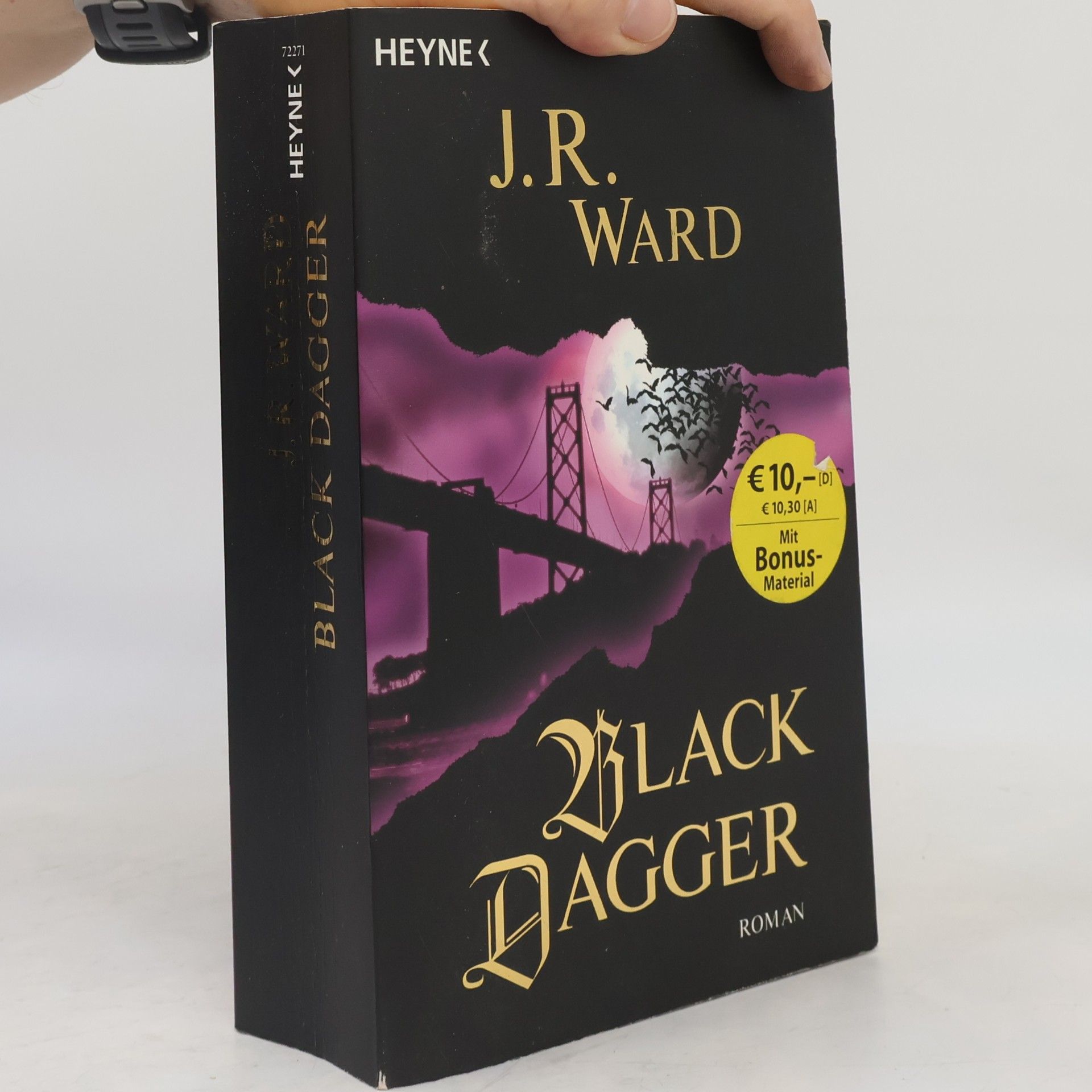 Black Dagger