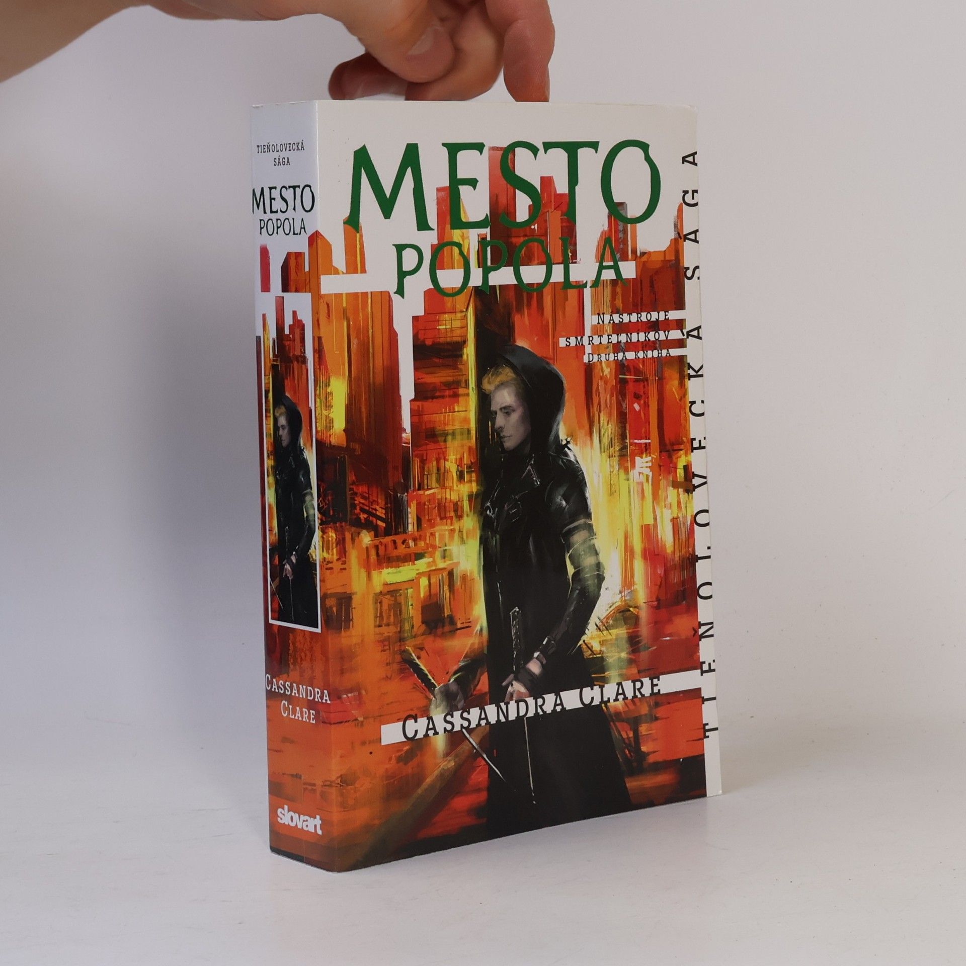 Cassandra Clare Mesto popola
