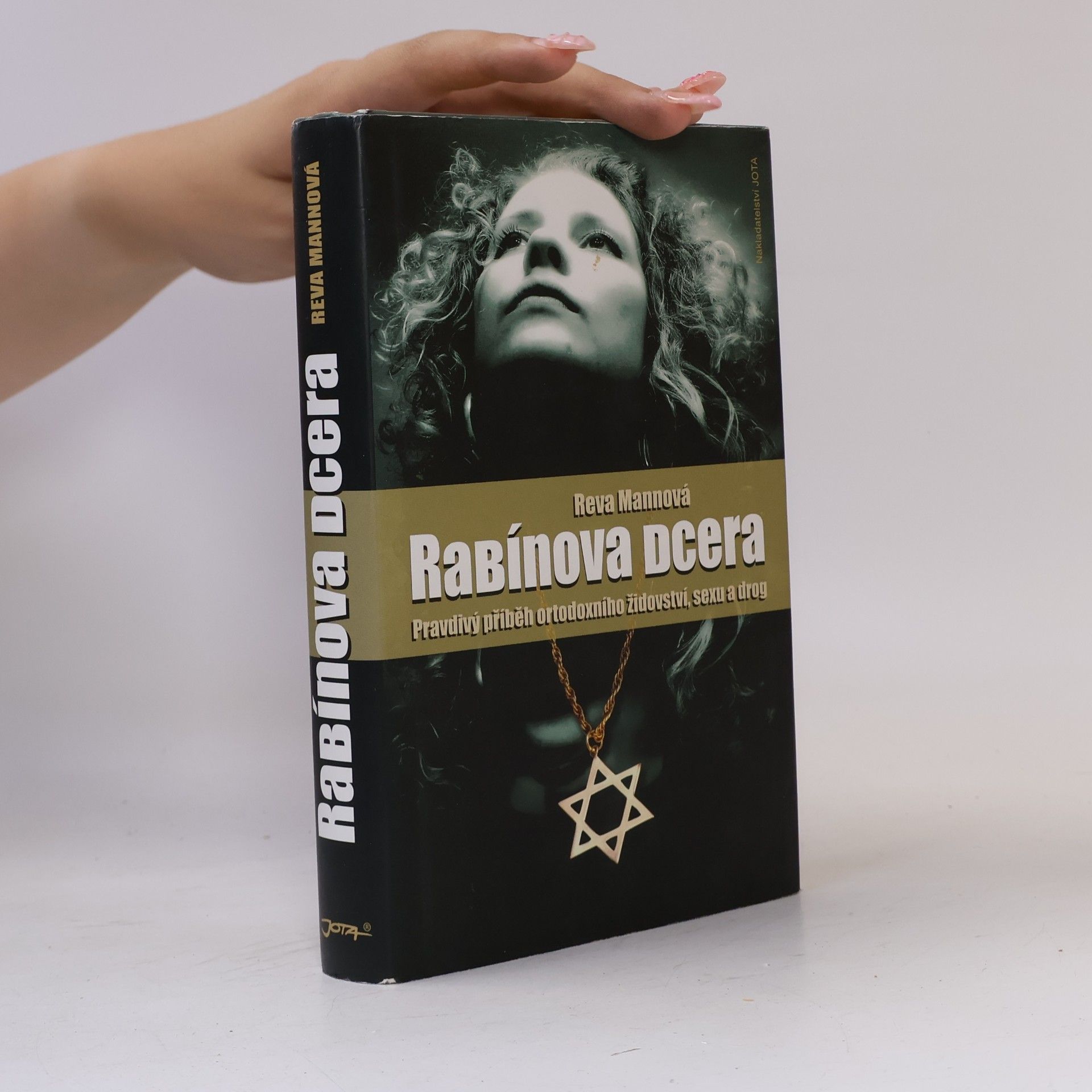 Reva Mann Rabínova dcera