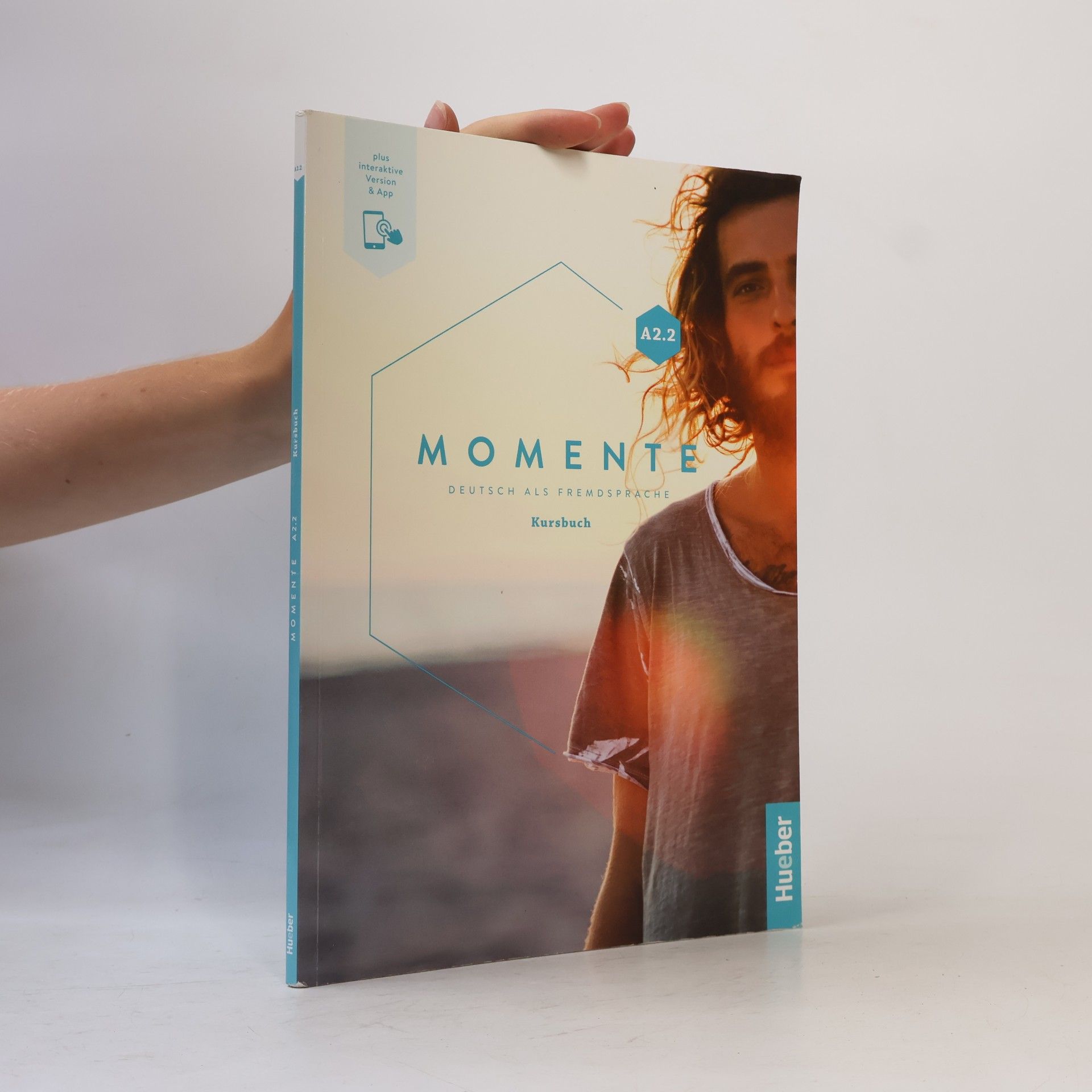 Julia Braun-Podeschwa Momente A2.2. Kursbuch plus interaktive Version