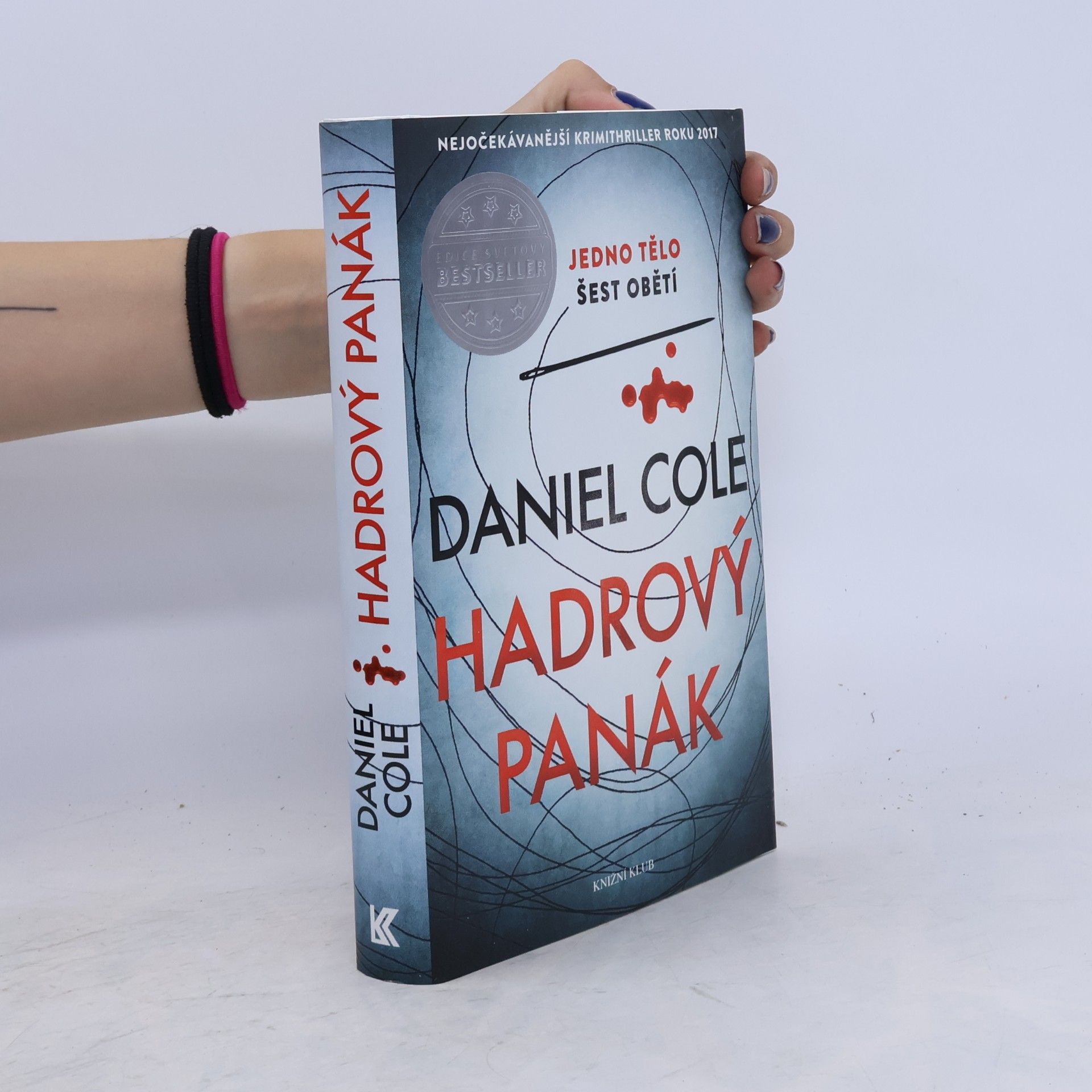 Daniel Cole Hadrový panák