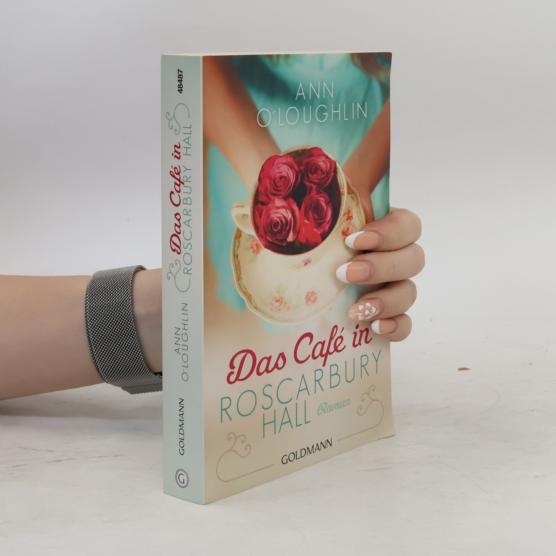 Ann O'Loughlin Das Café in Roscarbury Hall
