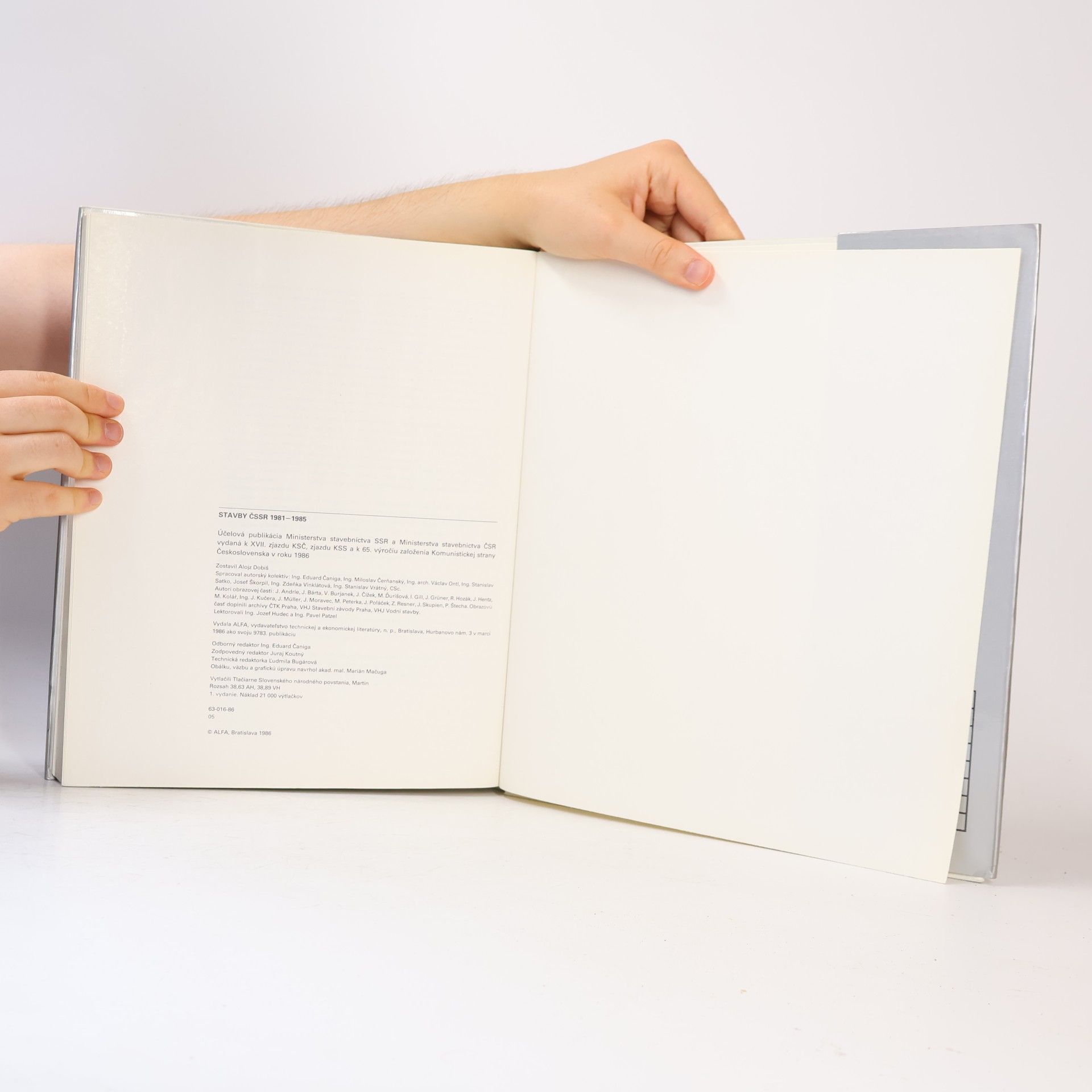 Various authors Stavby ČSSR 1981-1985