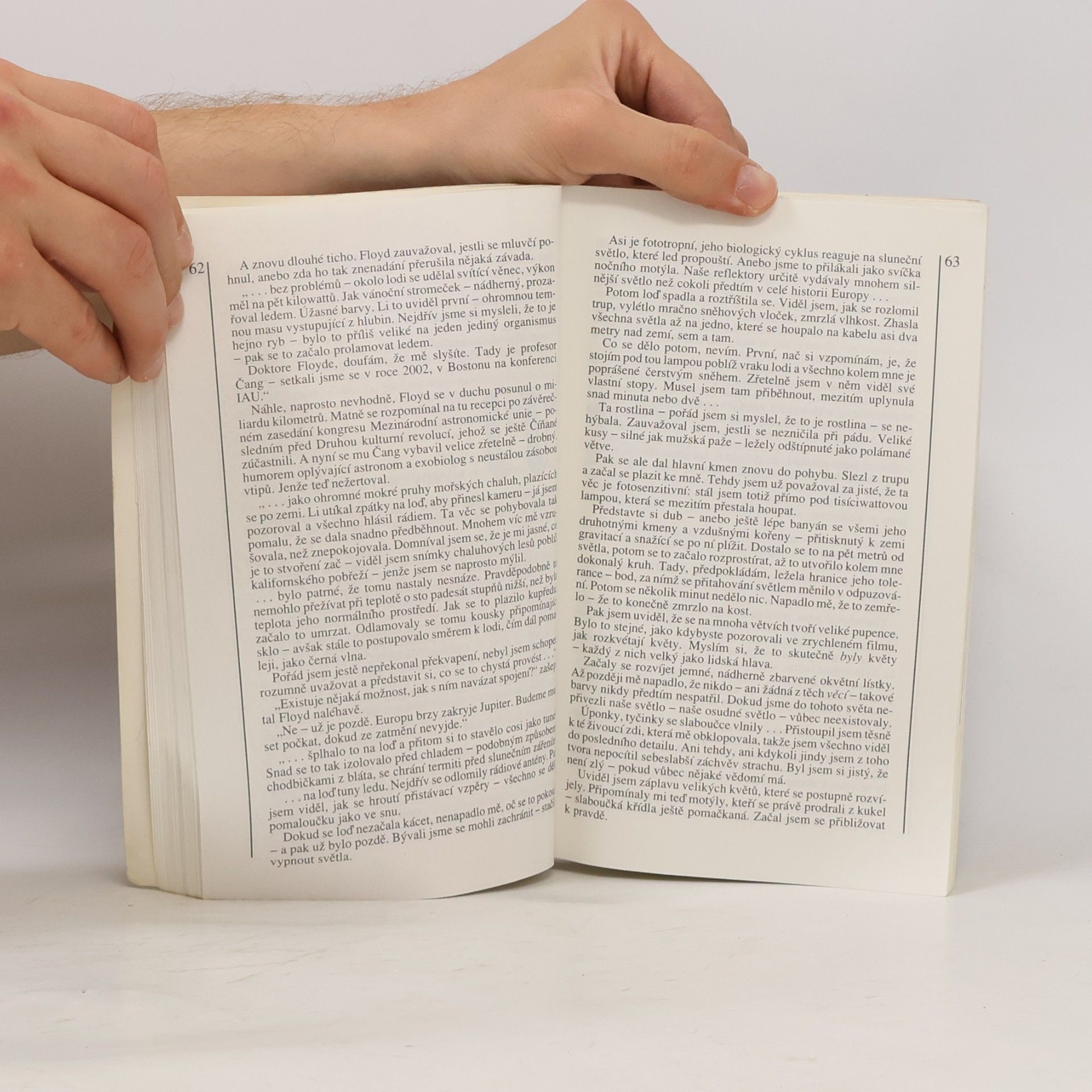 Arthur C. Clarke 2010. Druhá vesmírná odysea