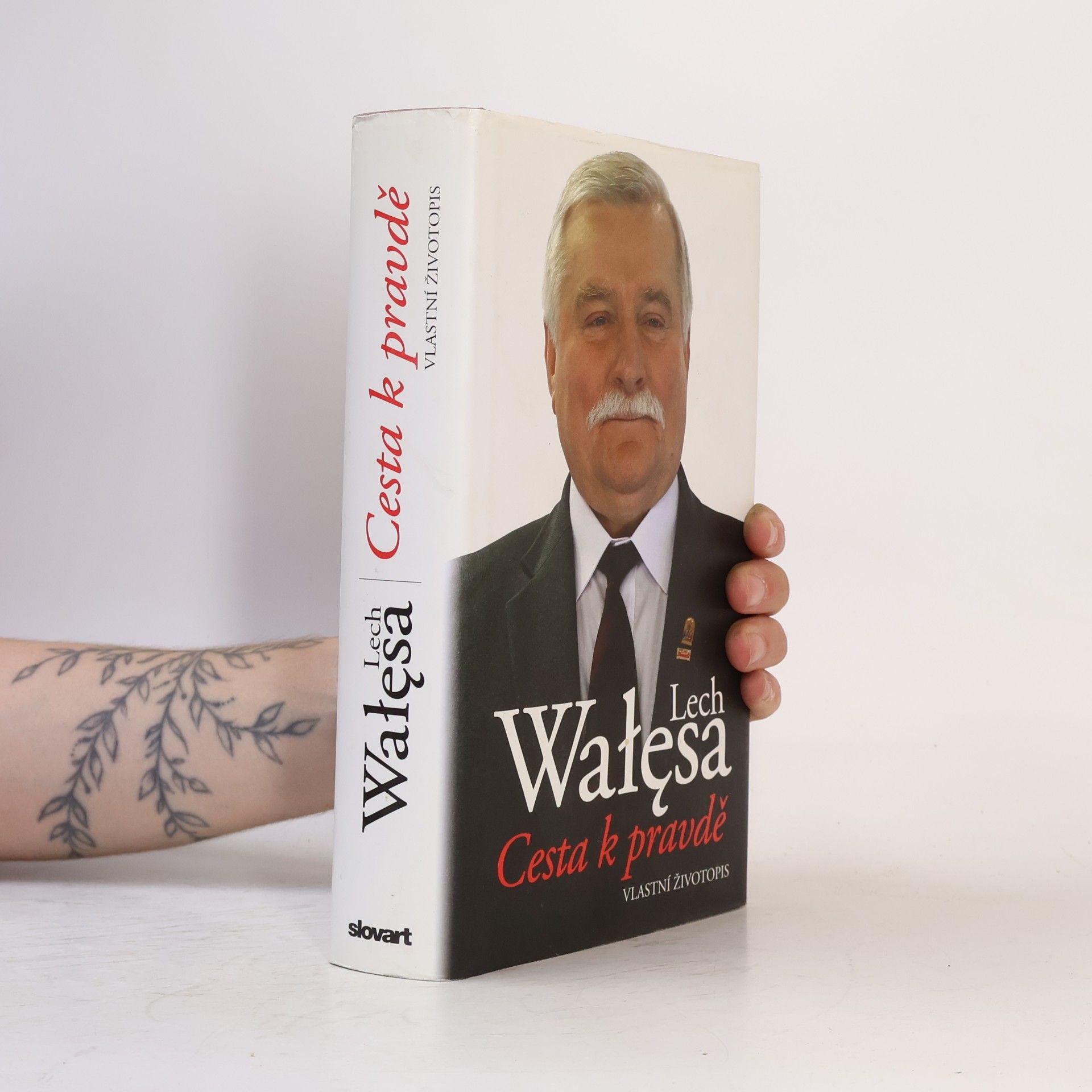 Lech Wałęsa Cesta k pravdě : vlastní životopis
