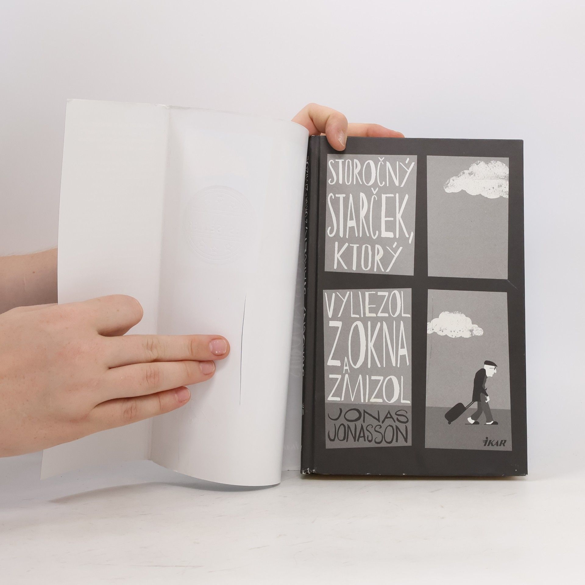 Jonas Jonasson Storočný starček, ktorý vyliezol z okna a zmizol