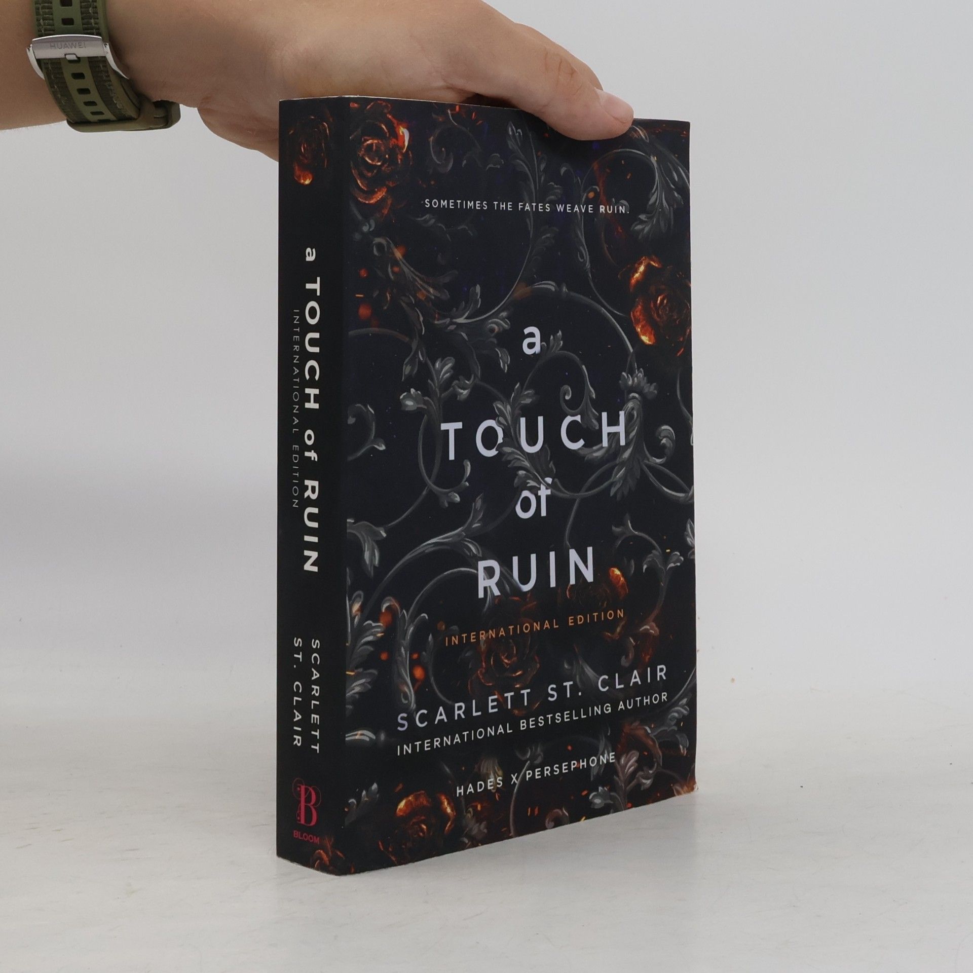 Scarlett St. Clair A Touch of Ruin
