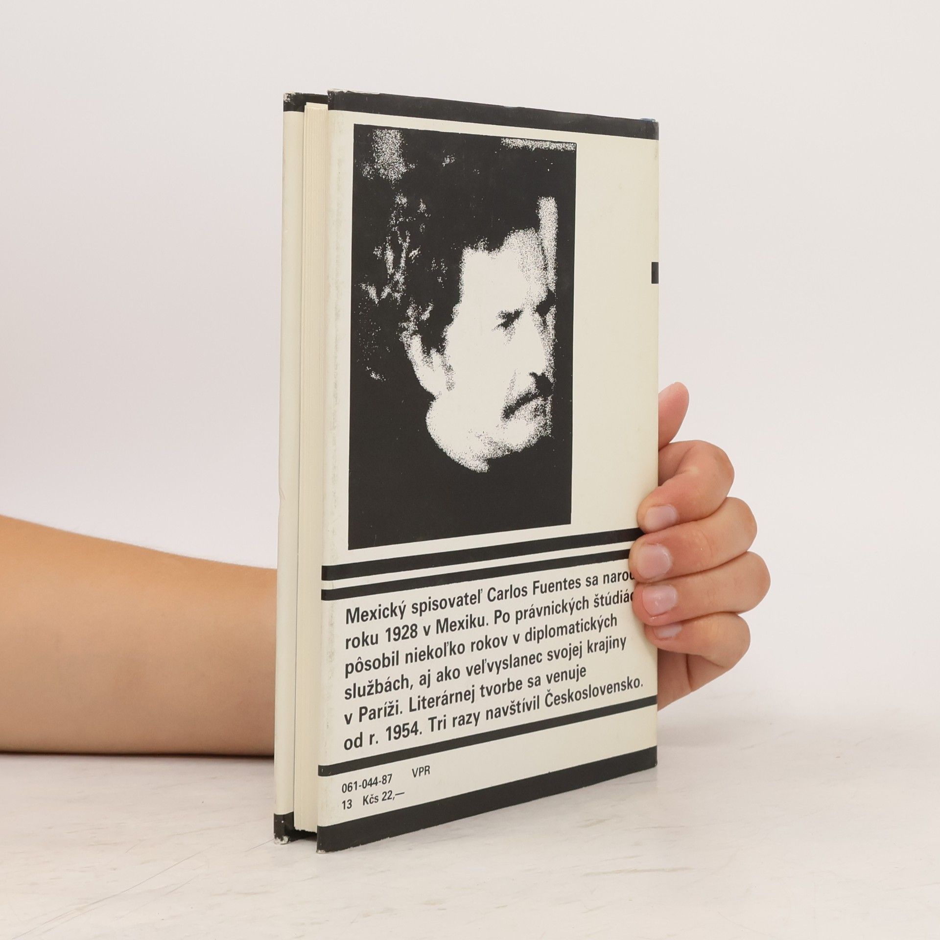 Carlos Fuentes Vzdialení príbuzní