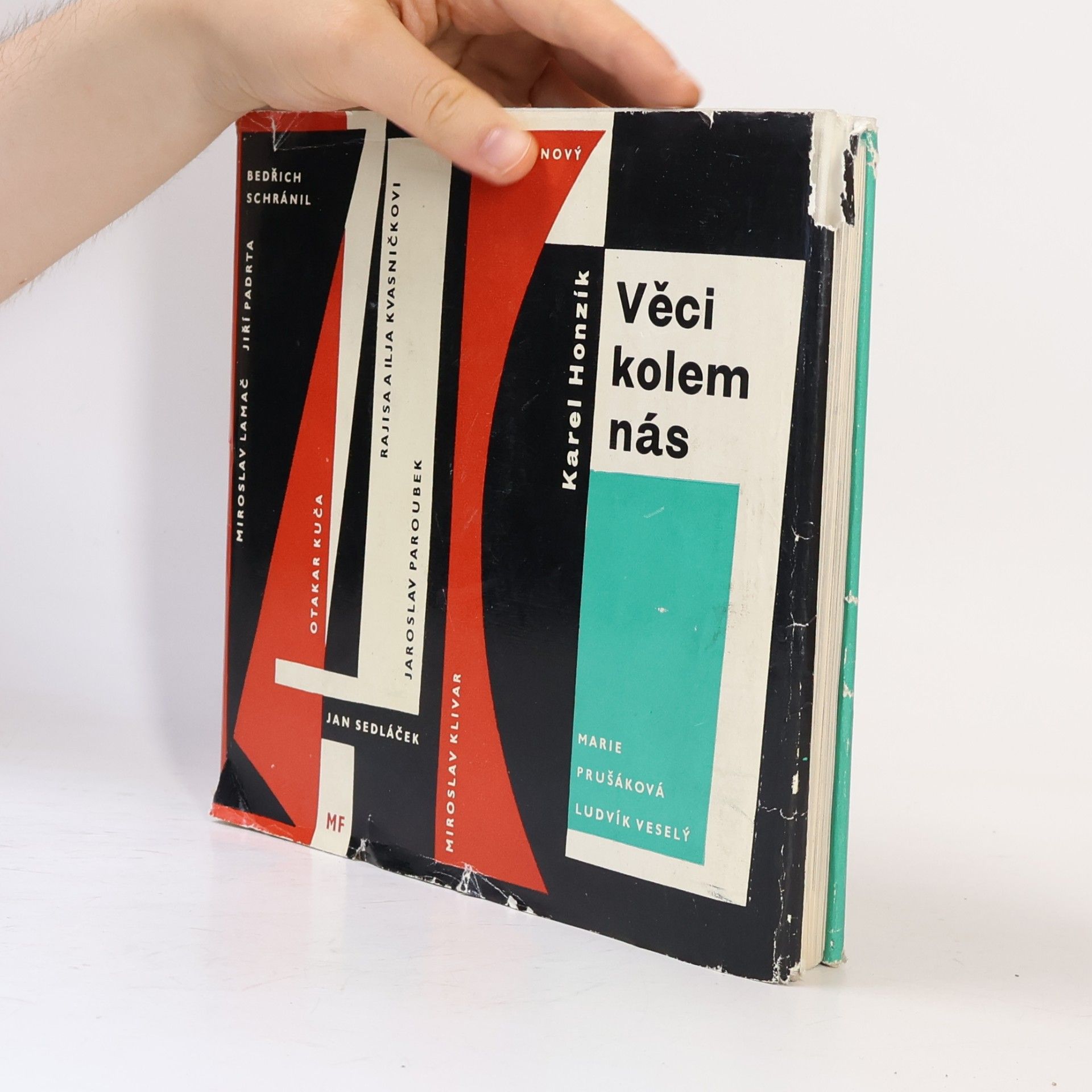 Karel Honzík Věci kolem nás
