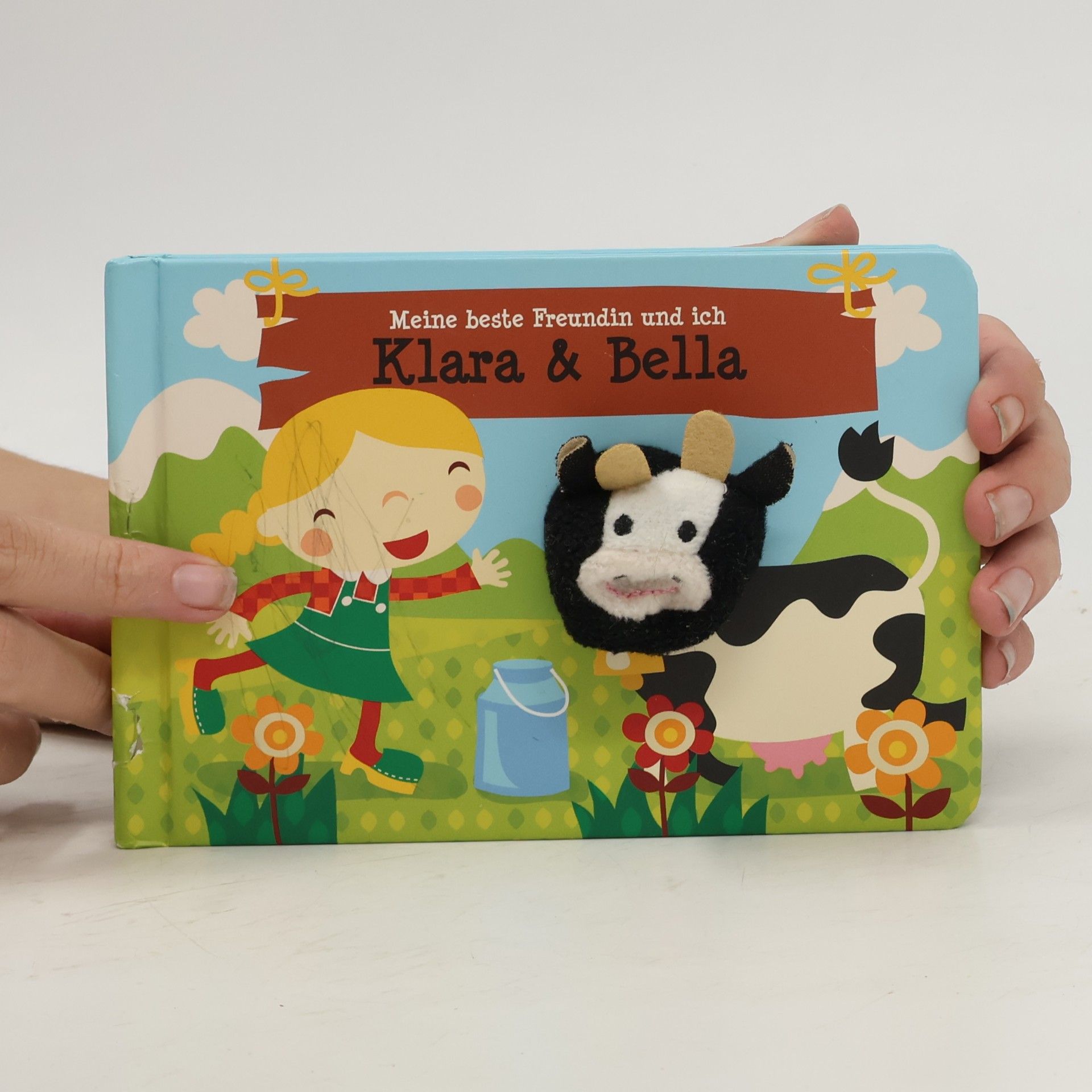 Deborah Van De Leijgraaf Klara & Bella