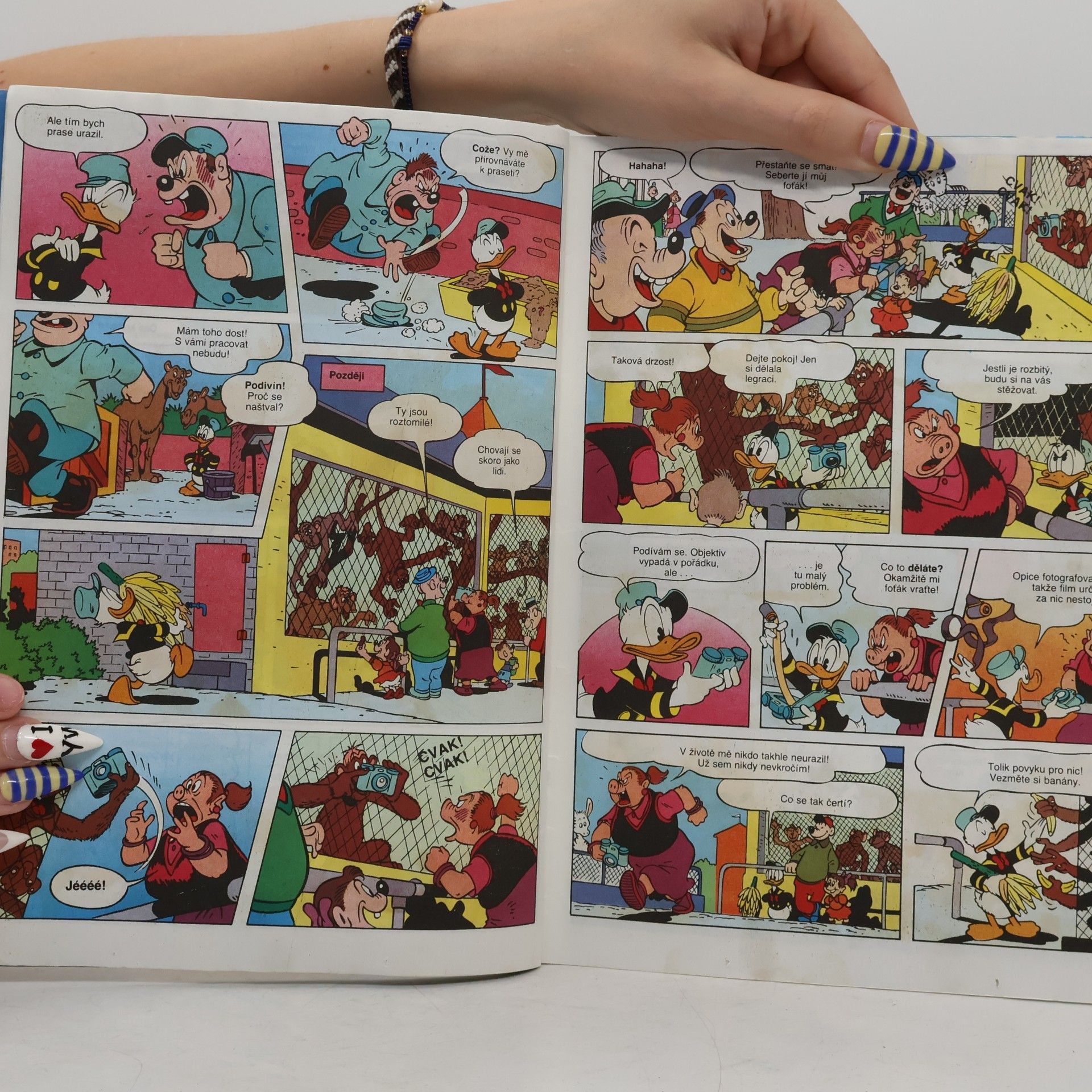 Autorenkollektiv Mickey Mouse. Ročník 1993. Čísla 1-6, 8-9, 15, 17-18. (11 sešitů v jednom svazku)