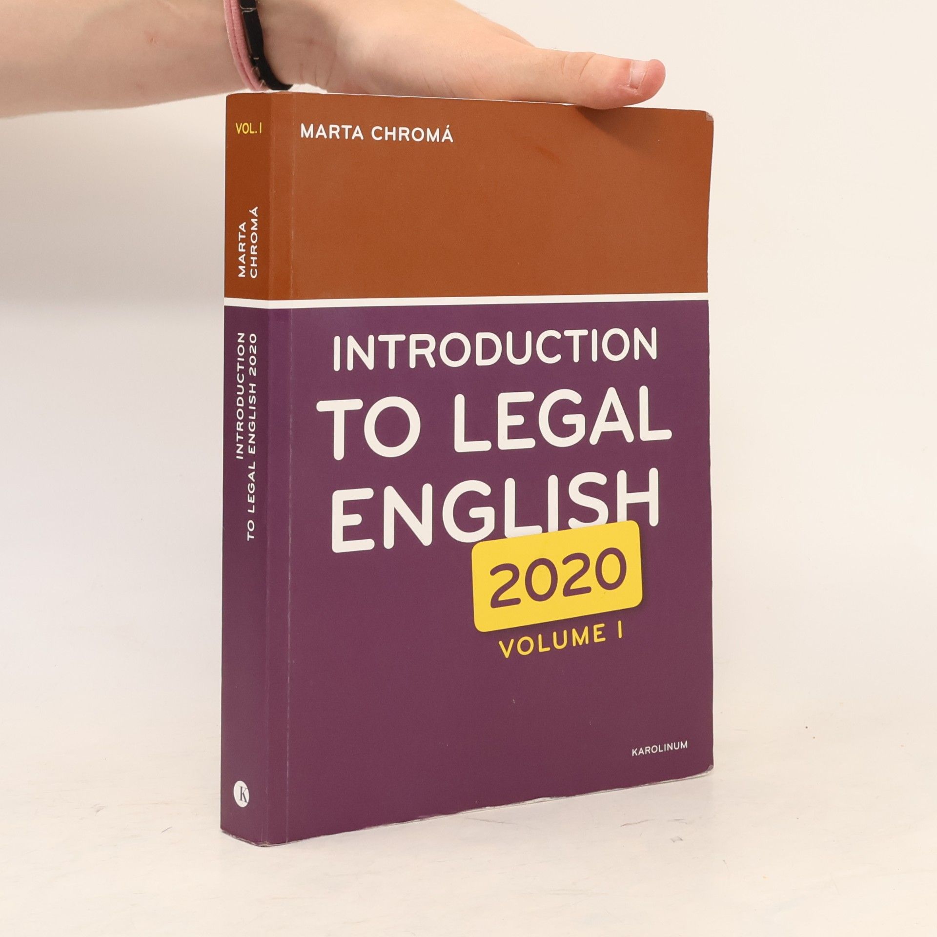 Marta Chromá Introduction to legal English : Volume I