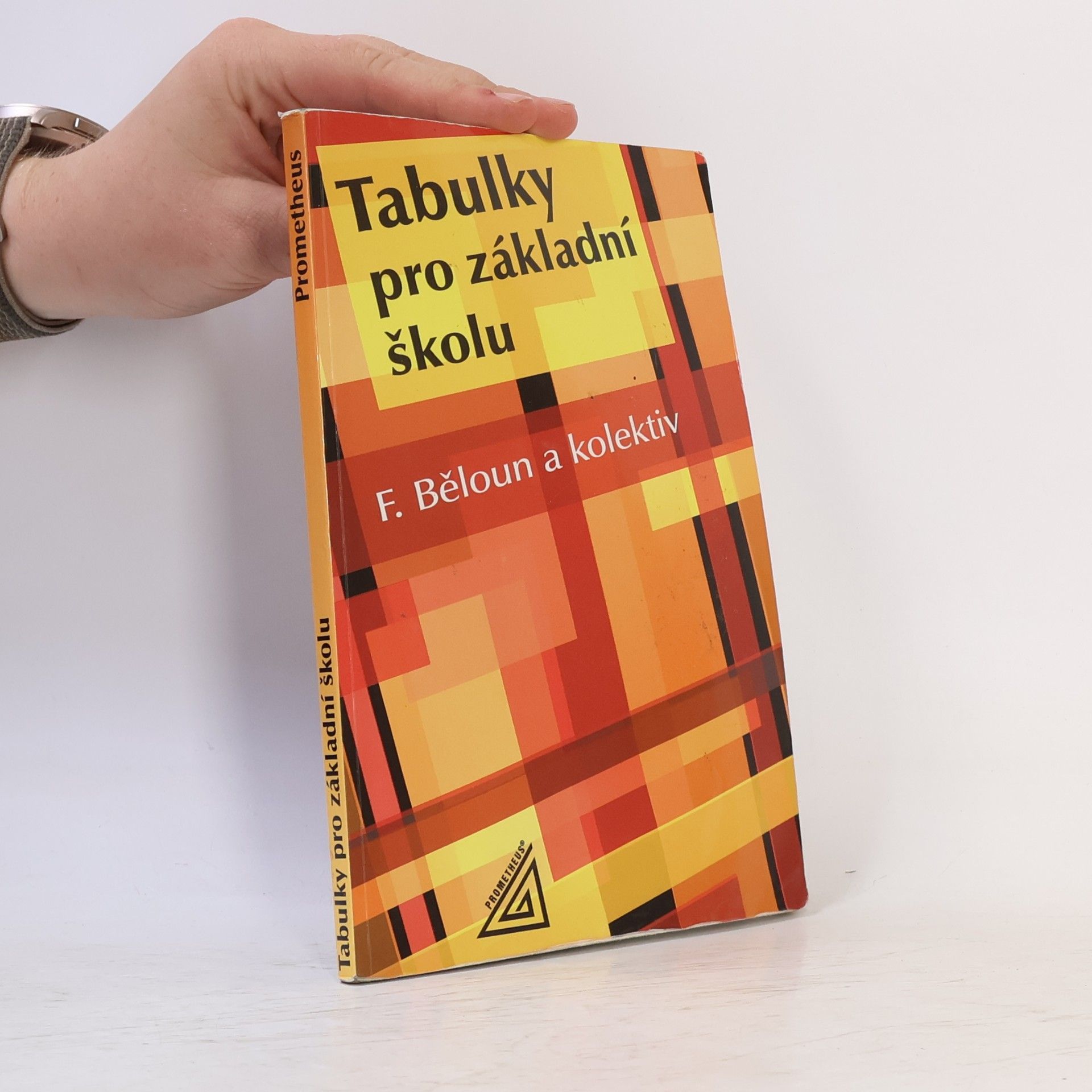 Tabulky pro základní školu