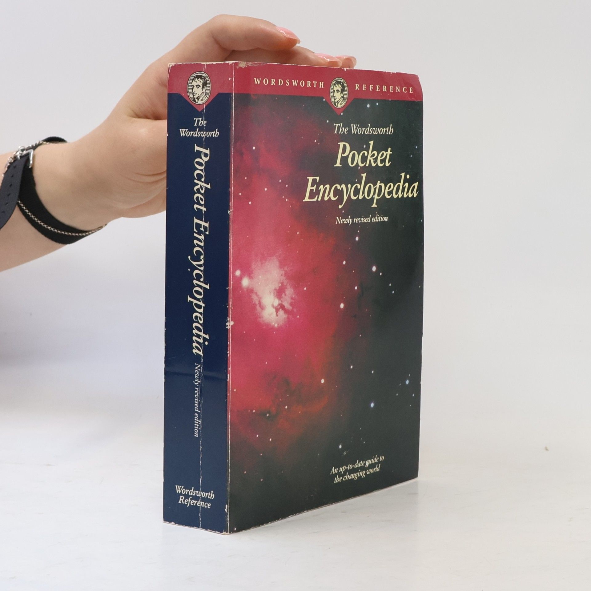 Autores varios The Wordsworth pocket encyclopedia