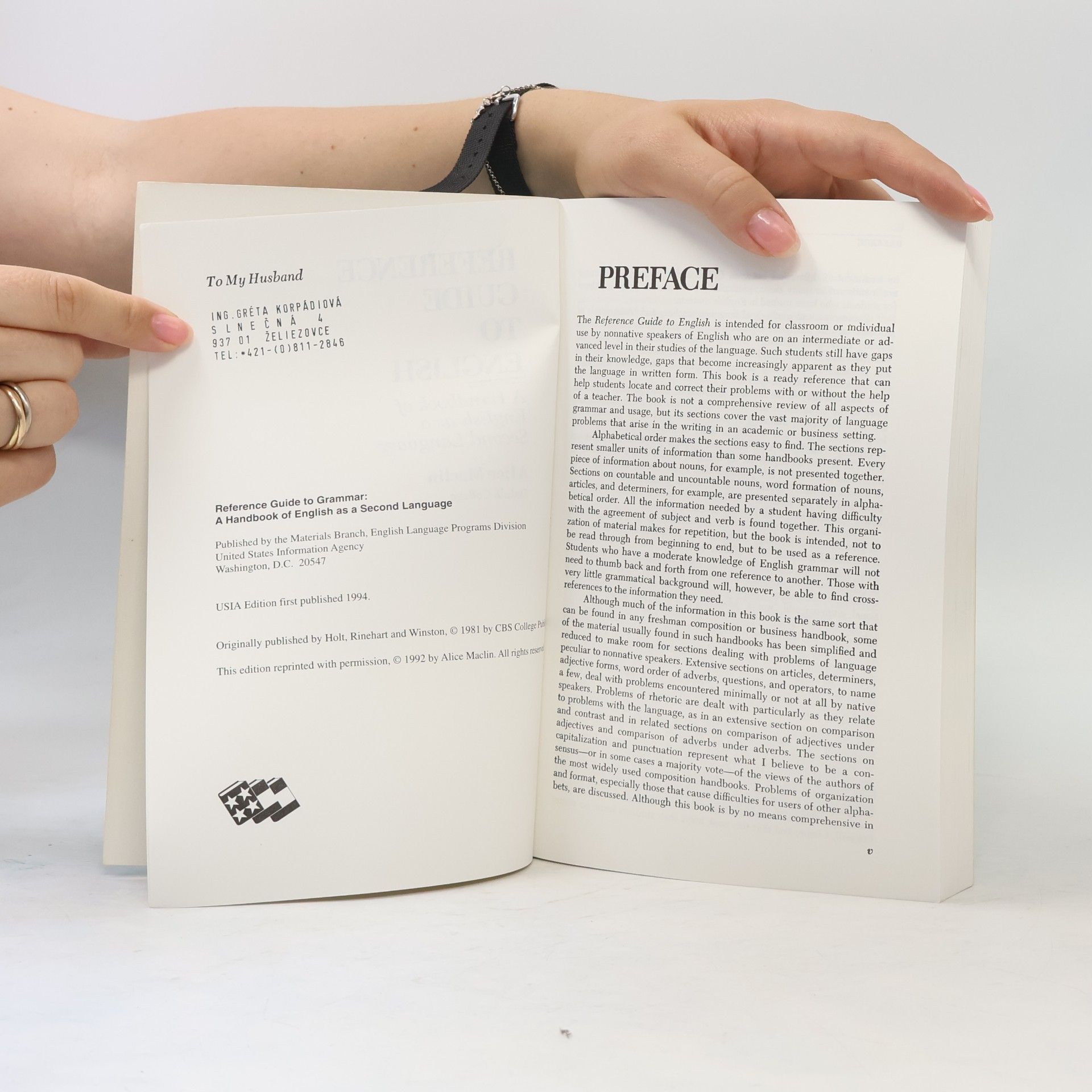 Alice Maclin Reference Guide to English : A Handbook of English as a Second Language