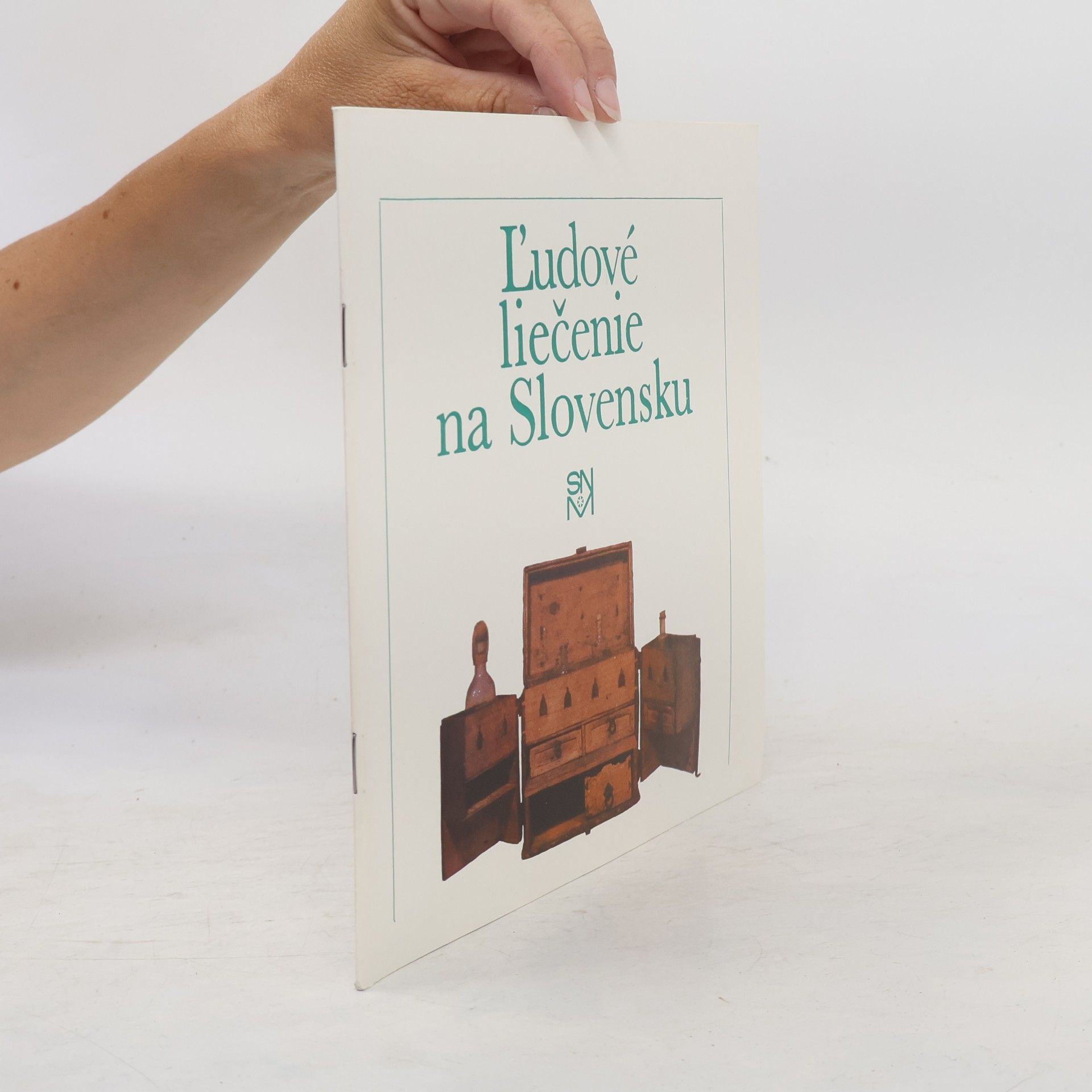 Various authors Ľudové liečenie na Slovensku