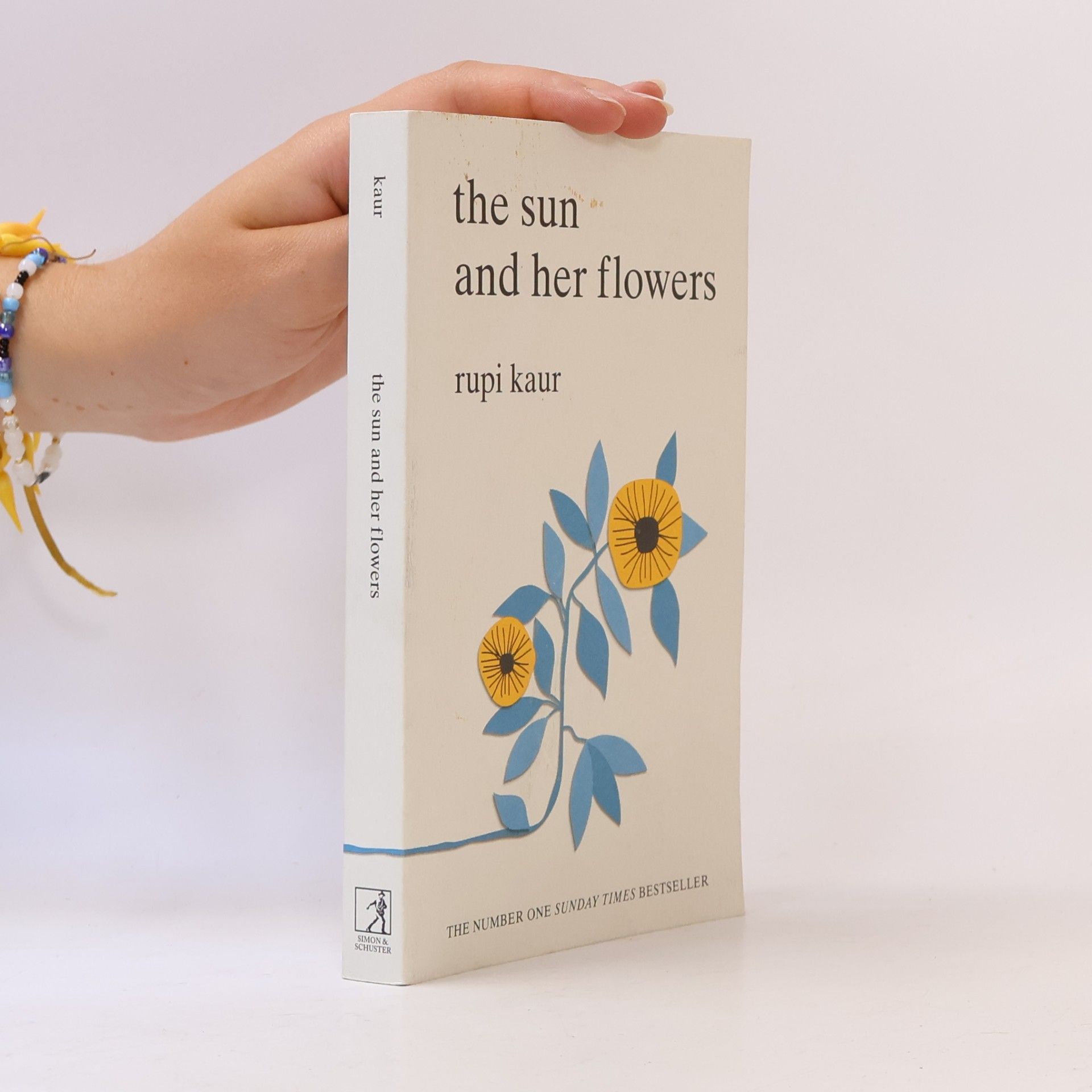 Rupi Kaur The Sun And Her Flowers