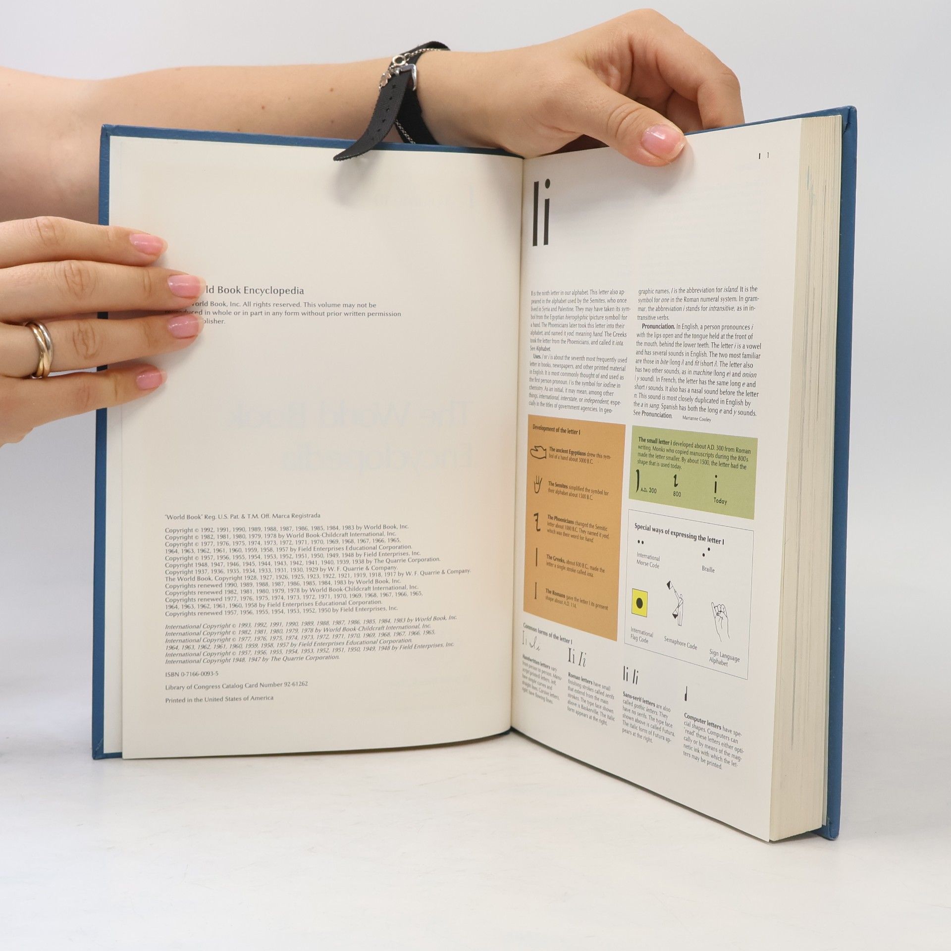 Auteurscollectief The World Book Encyclopedia 10