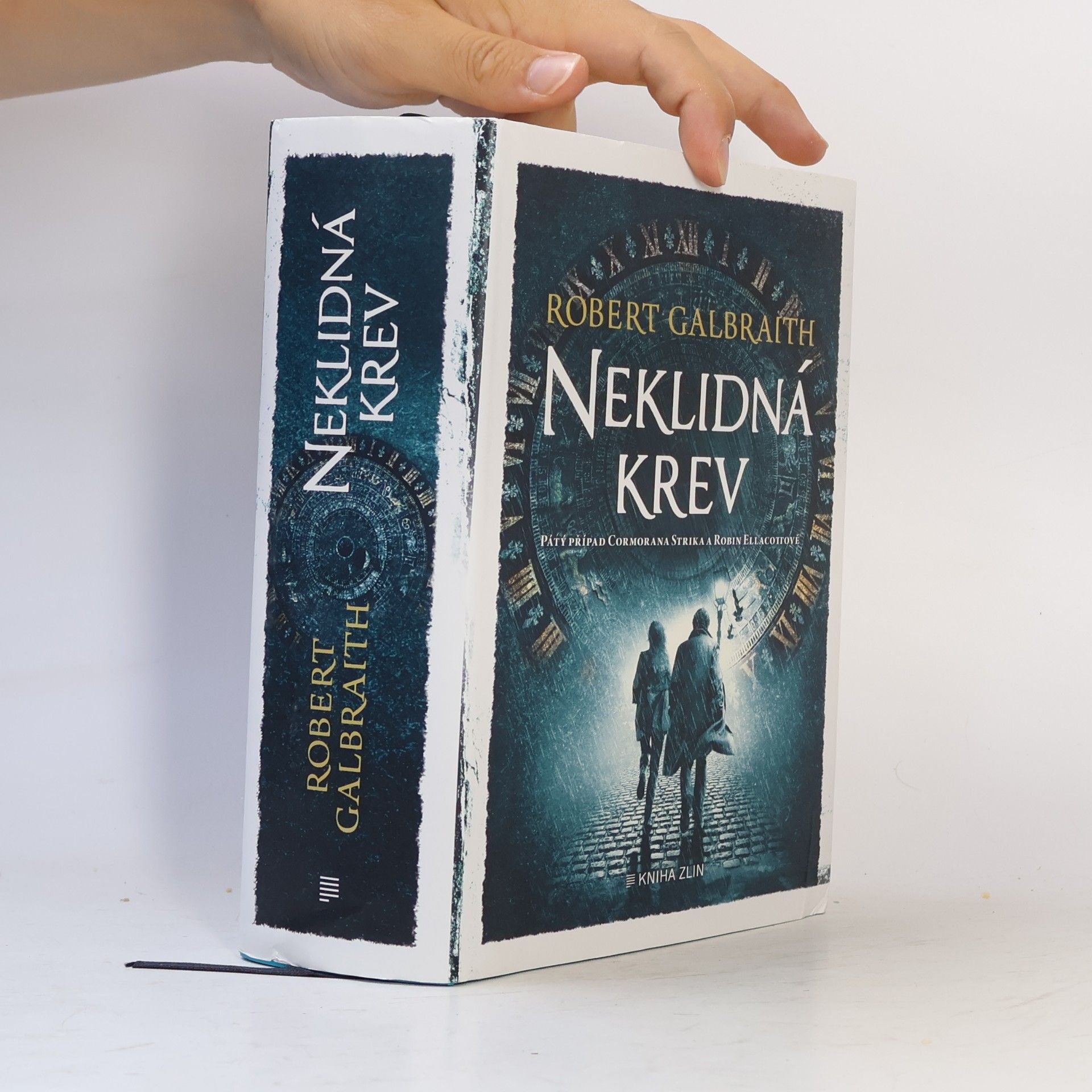 Joanne K. Rowling Neklidná krev